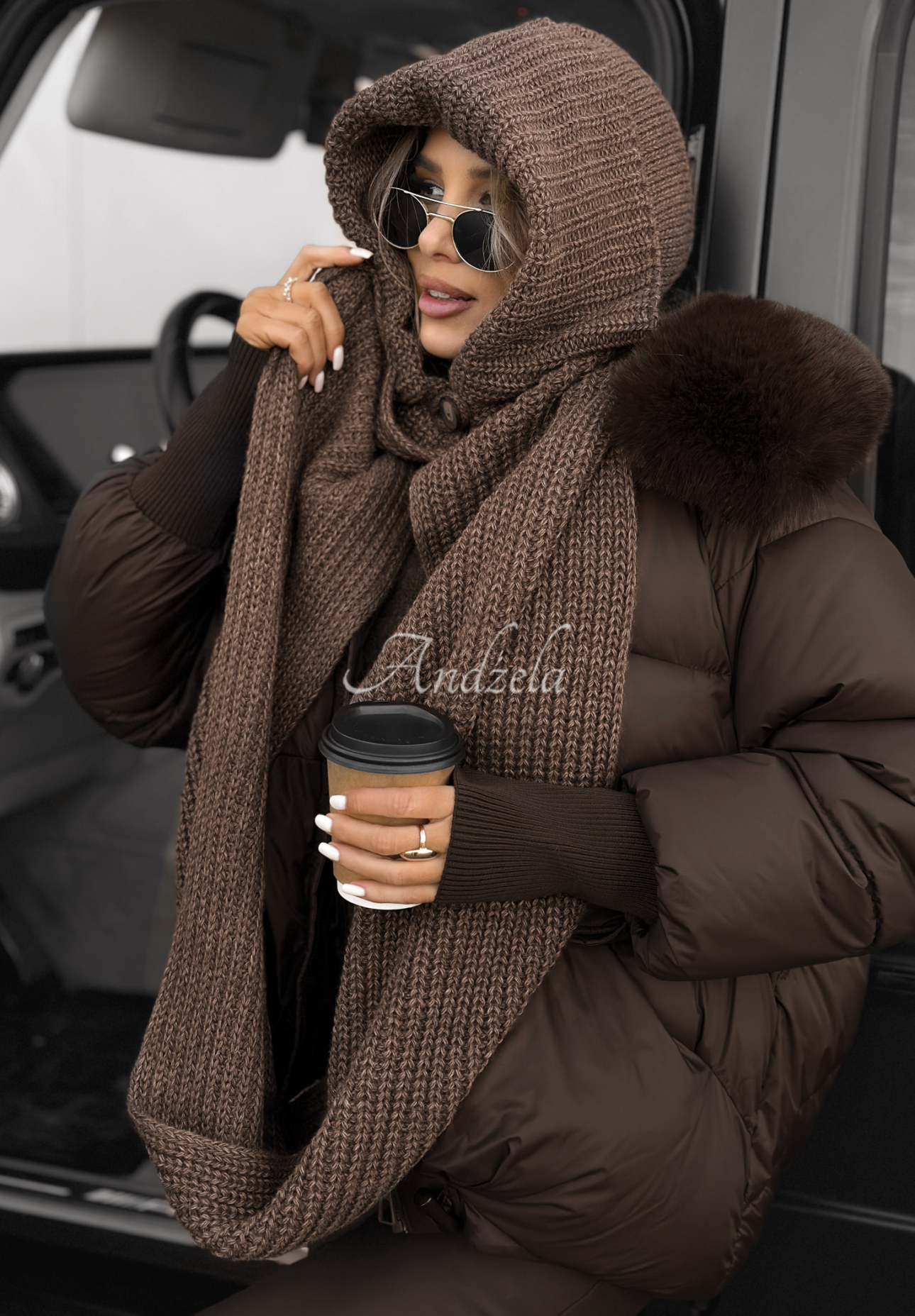 Nákrčník s kapucí balaklava Shade Of Winter čokoládová