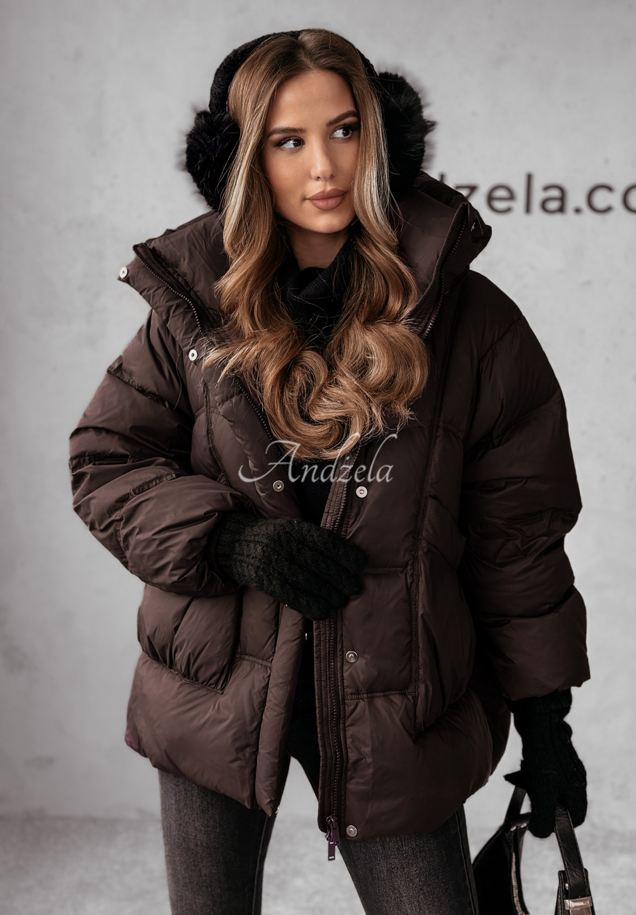 Péřová bunda Watch It Snow čokoládová