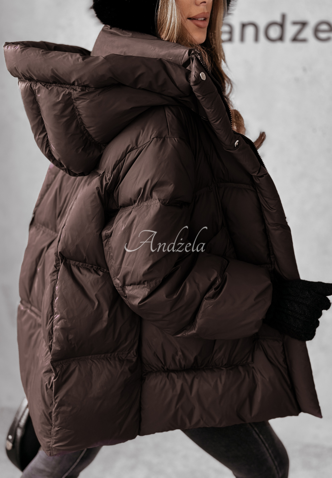 Péřová bunda Watch It Snow čokoládová