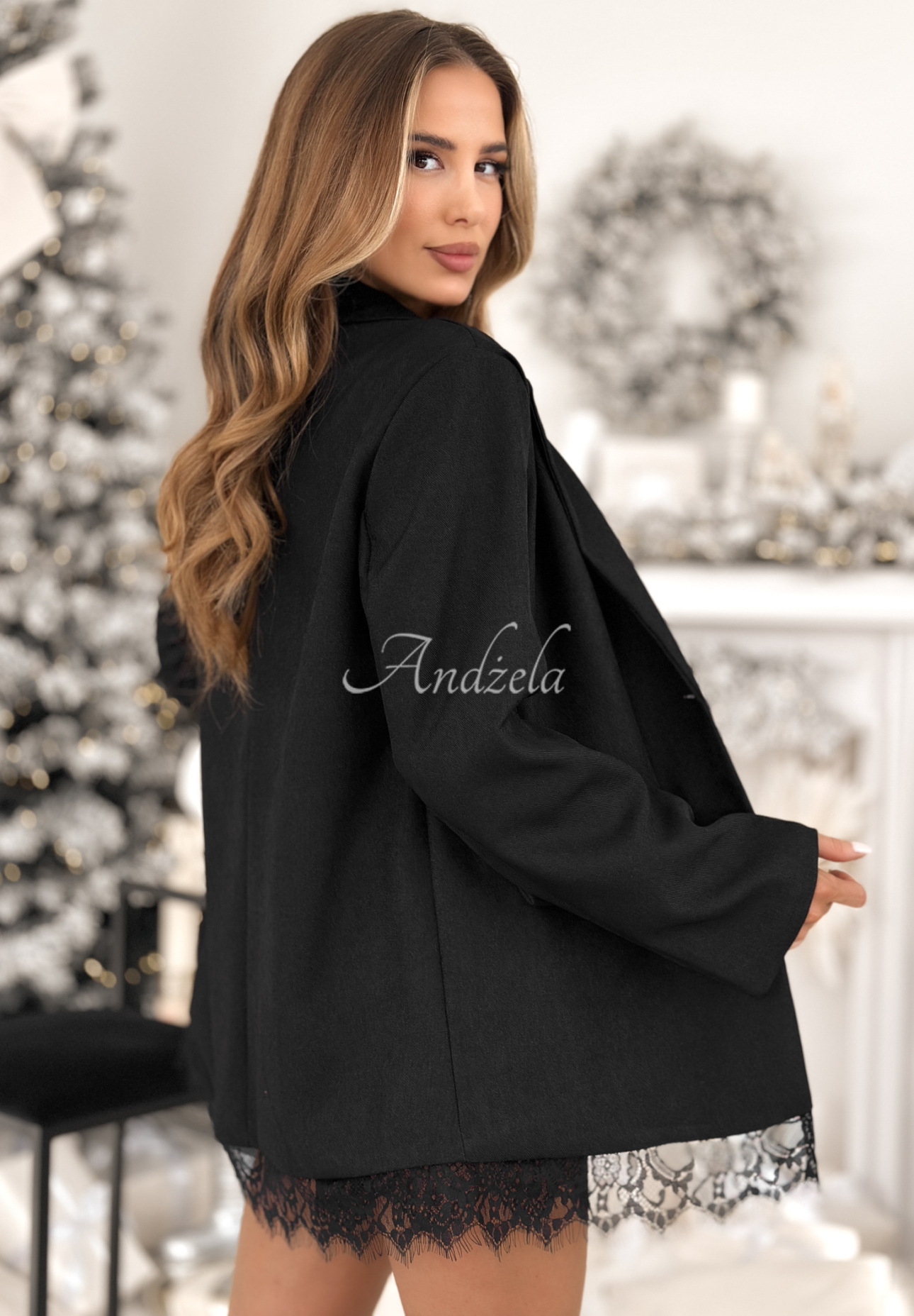 Sako s krajkou Almost Forever černá