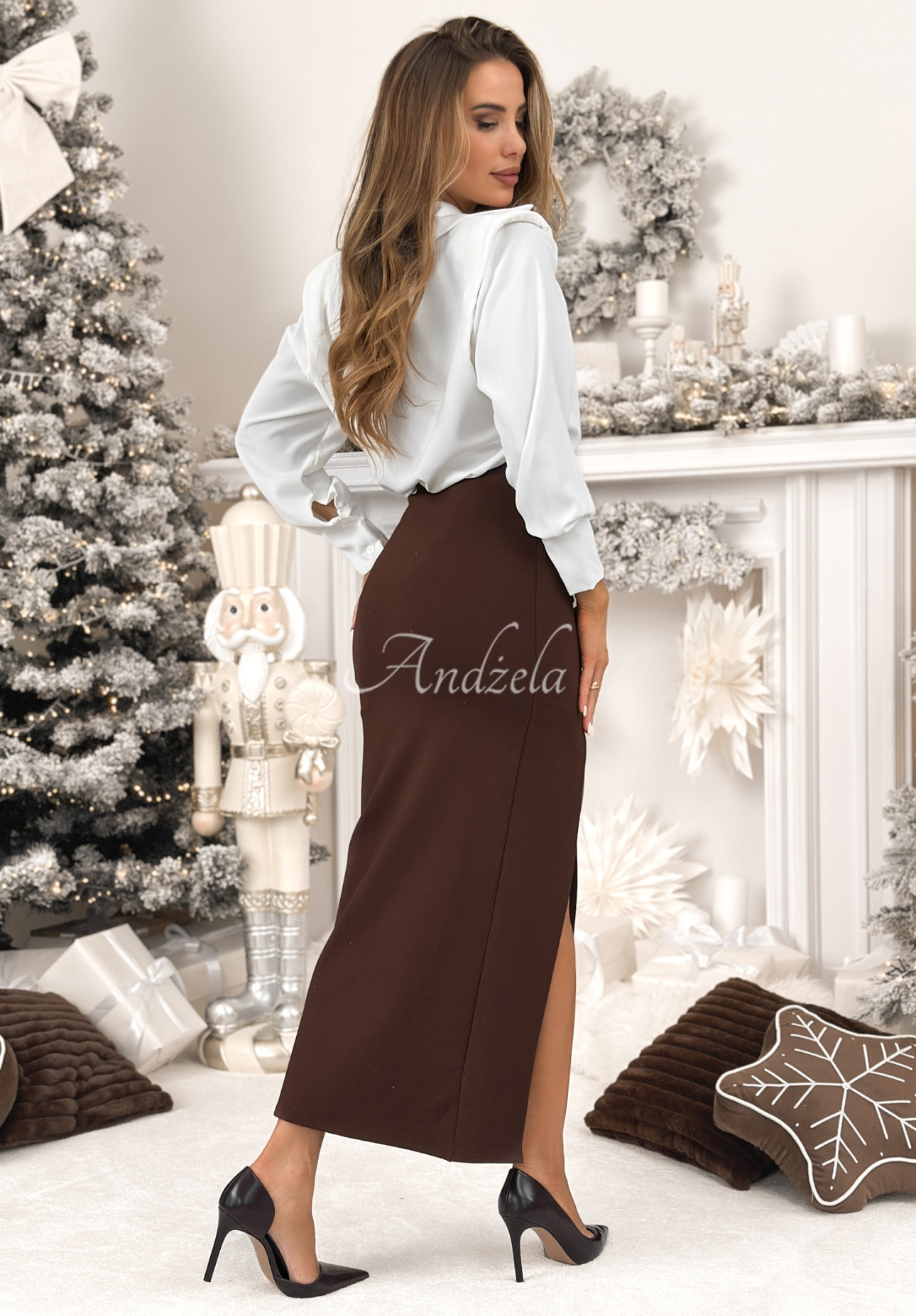 Pouzdrová midi sukně s rozparkem Live With Purpose čokoládová