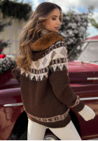 Vzorovaný Svetr z futerkiem Christmas Fireplace čokoládový
