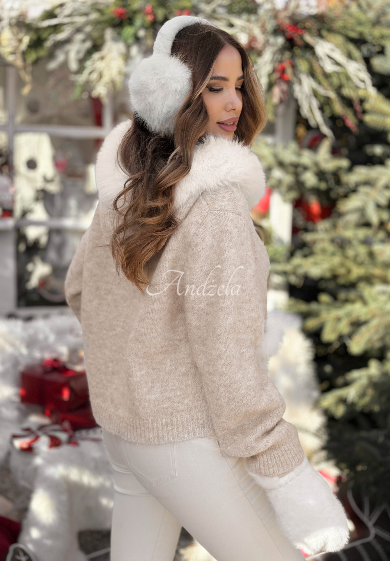 Svetr s kapucí a kožíškem Cinnamon Tea béžový