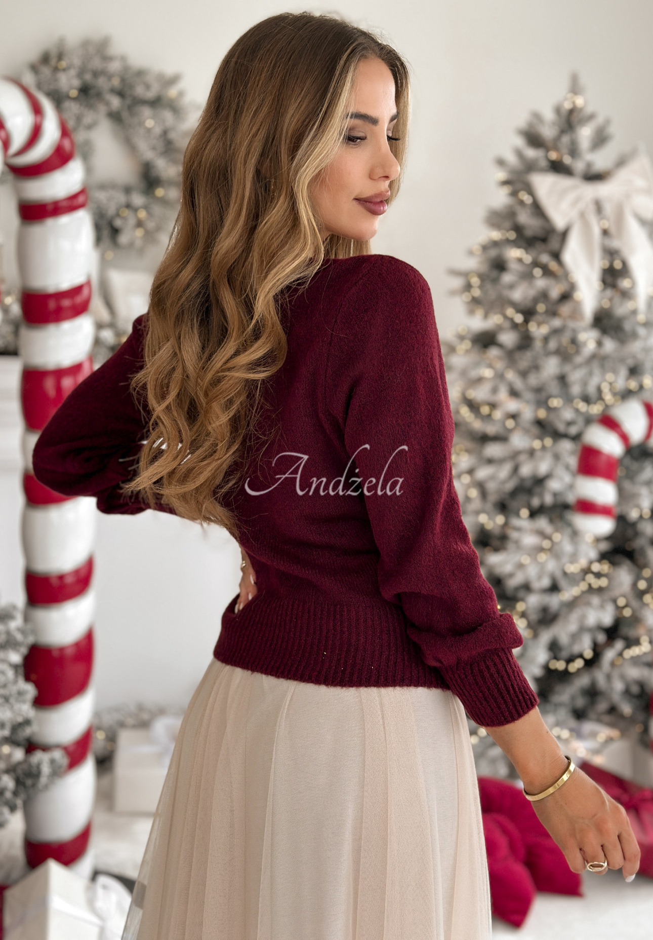 Obálkový svetr z vlnou a alpakou Winter Letters vínový