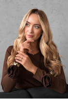 Halenka z ozdobnymi różami Rose All Day čokoládová