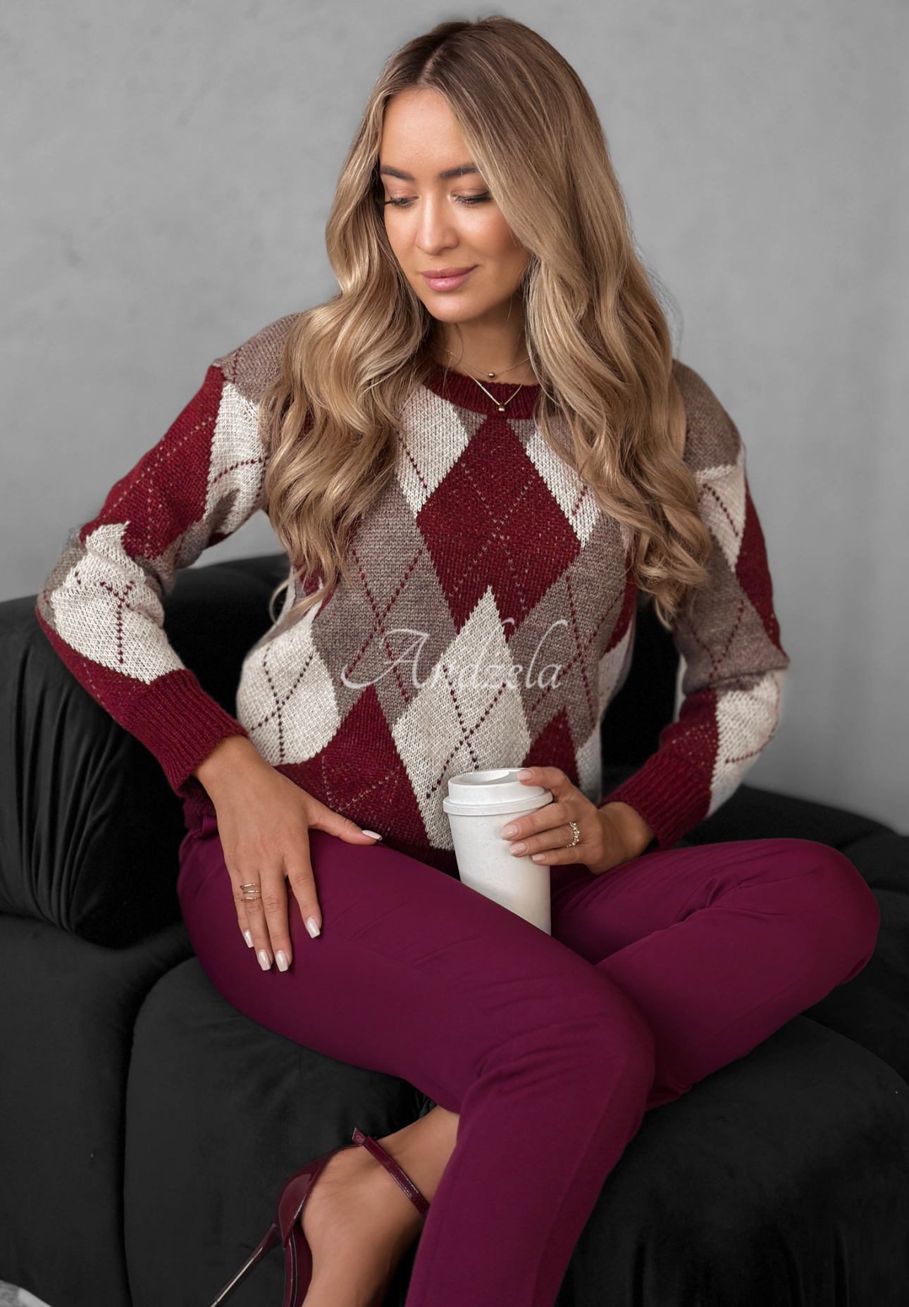 Svetr s kosočtvercovým vzorem Lone Pine vínový