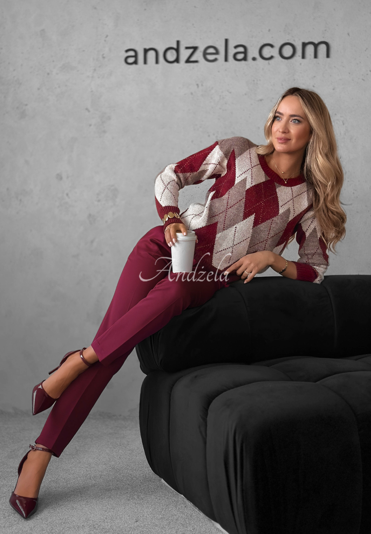 Svetr s kosočtvercovým vzorem Lone Pine vínový