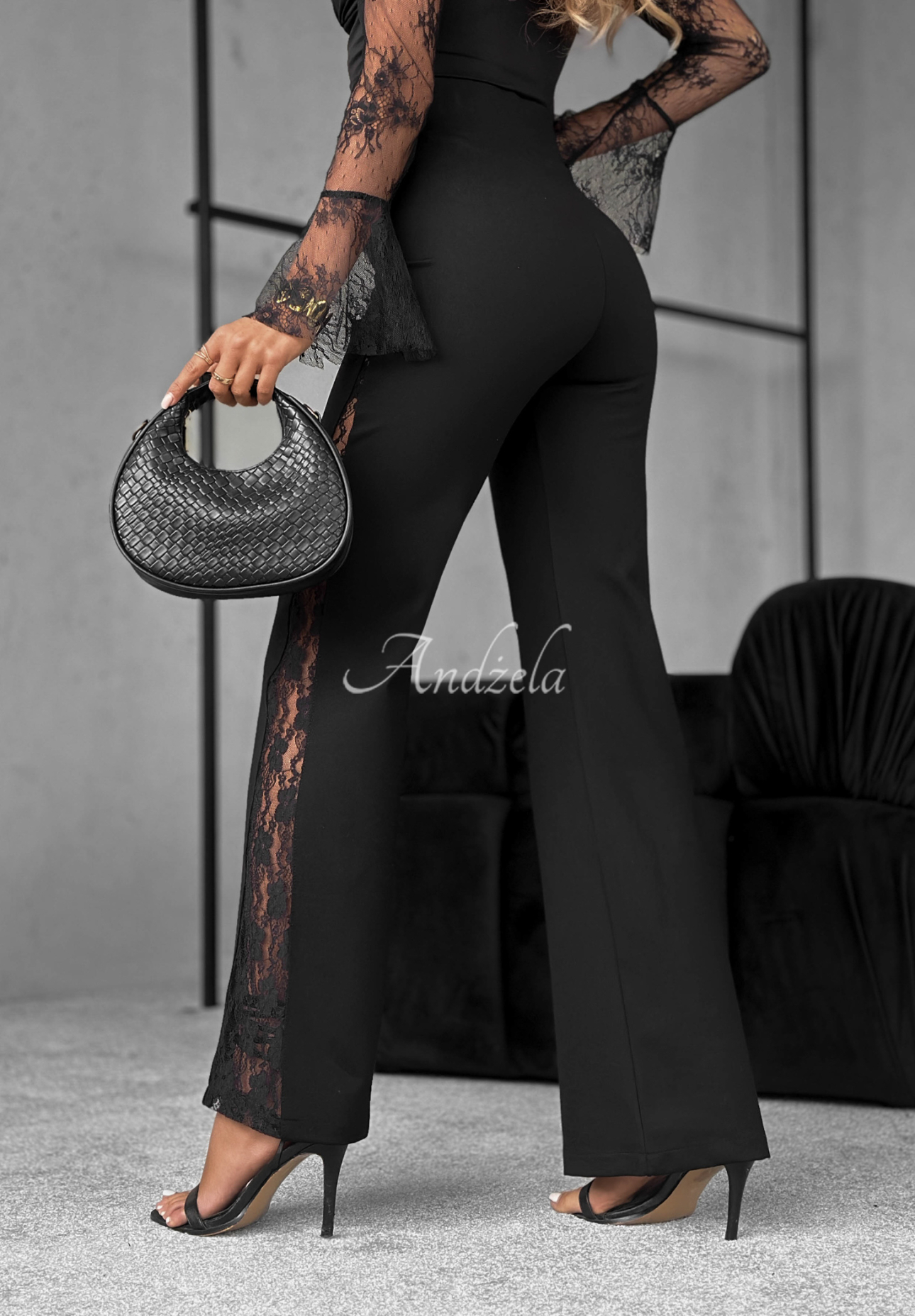 Viskózové kalhoty s krajkou Dear Men černé