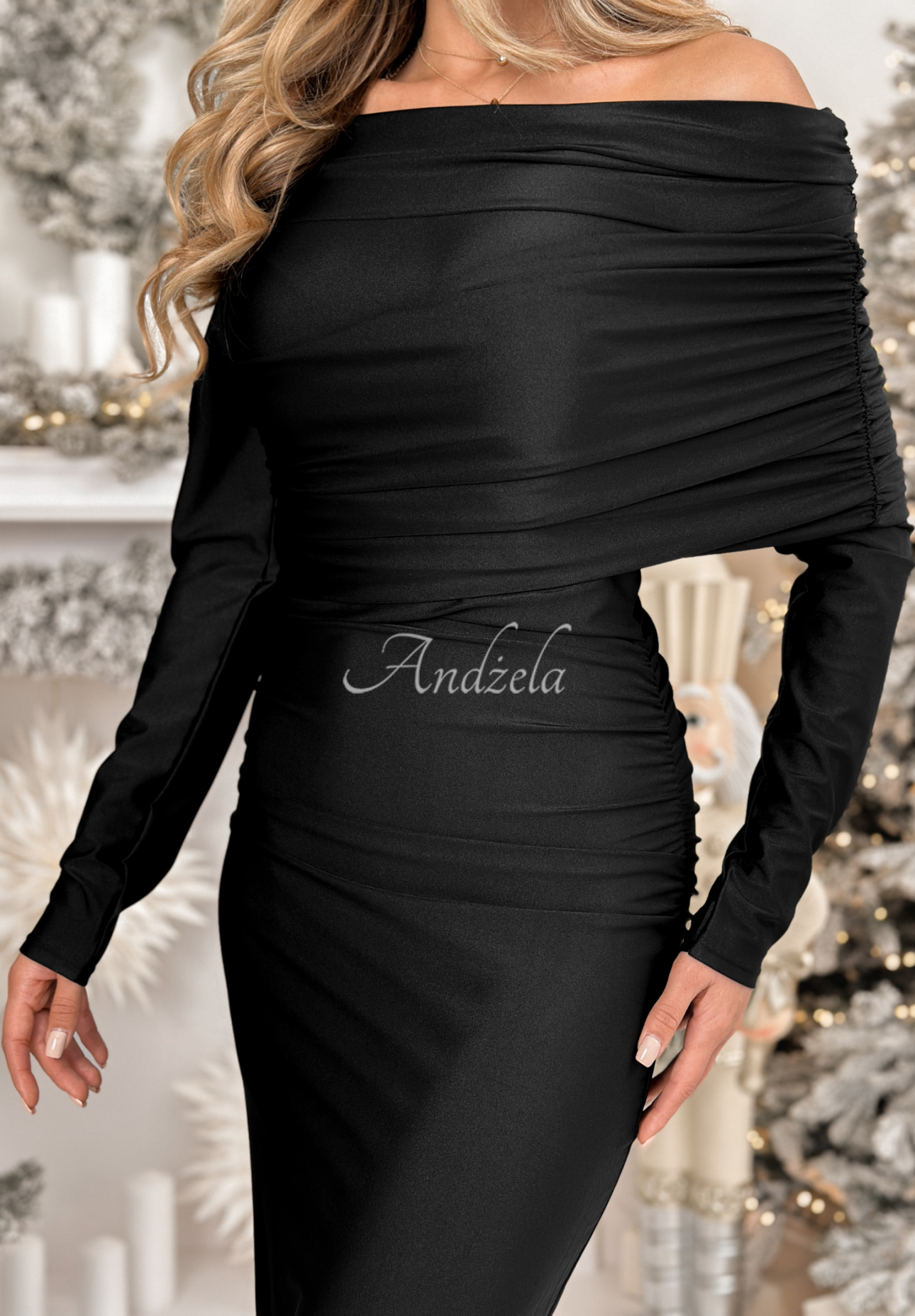 Přiléhavé maxi šaty Magical Night černá