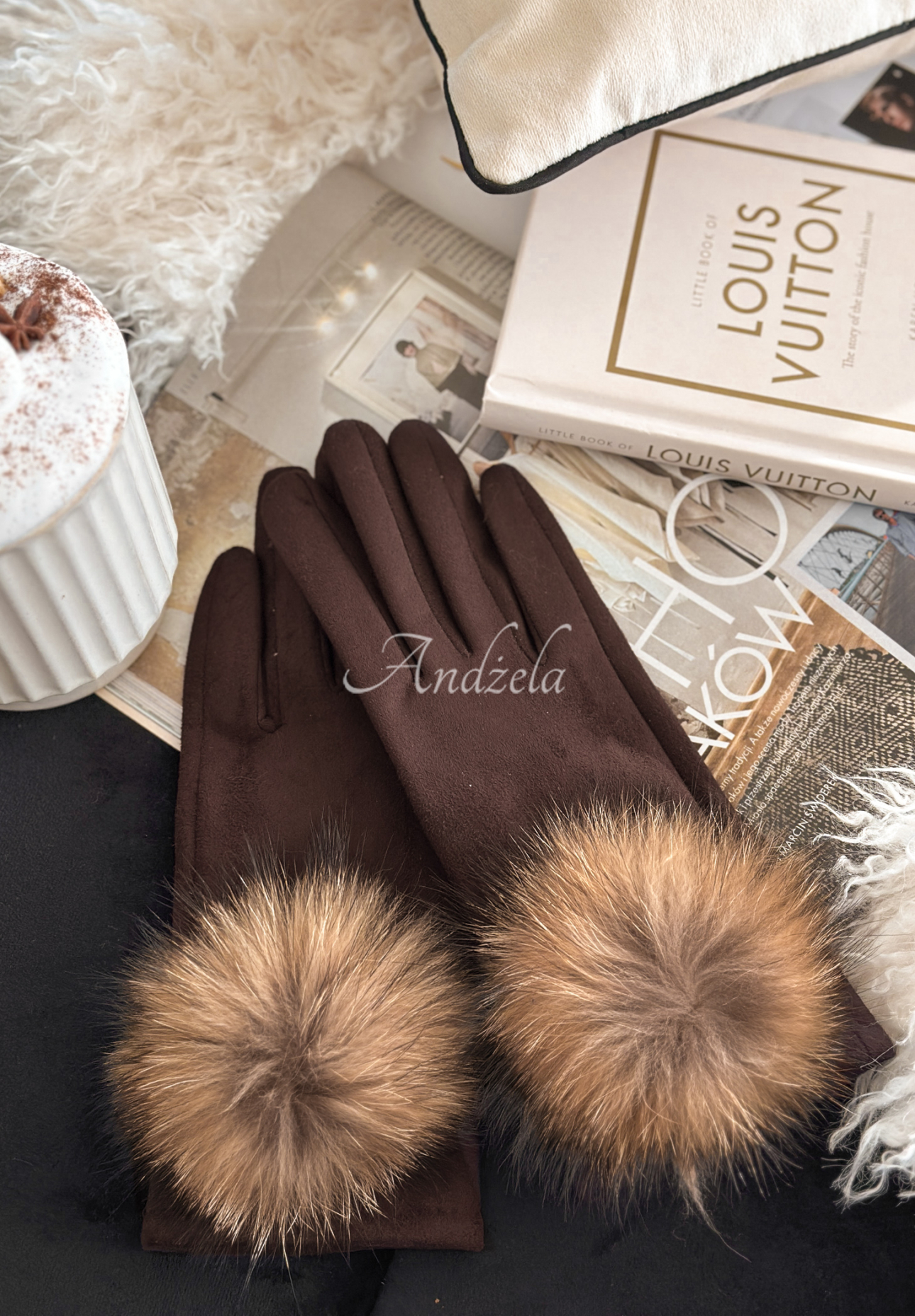 Rukavice z imitace semišu Fluffy čokoládové