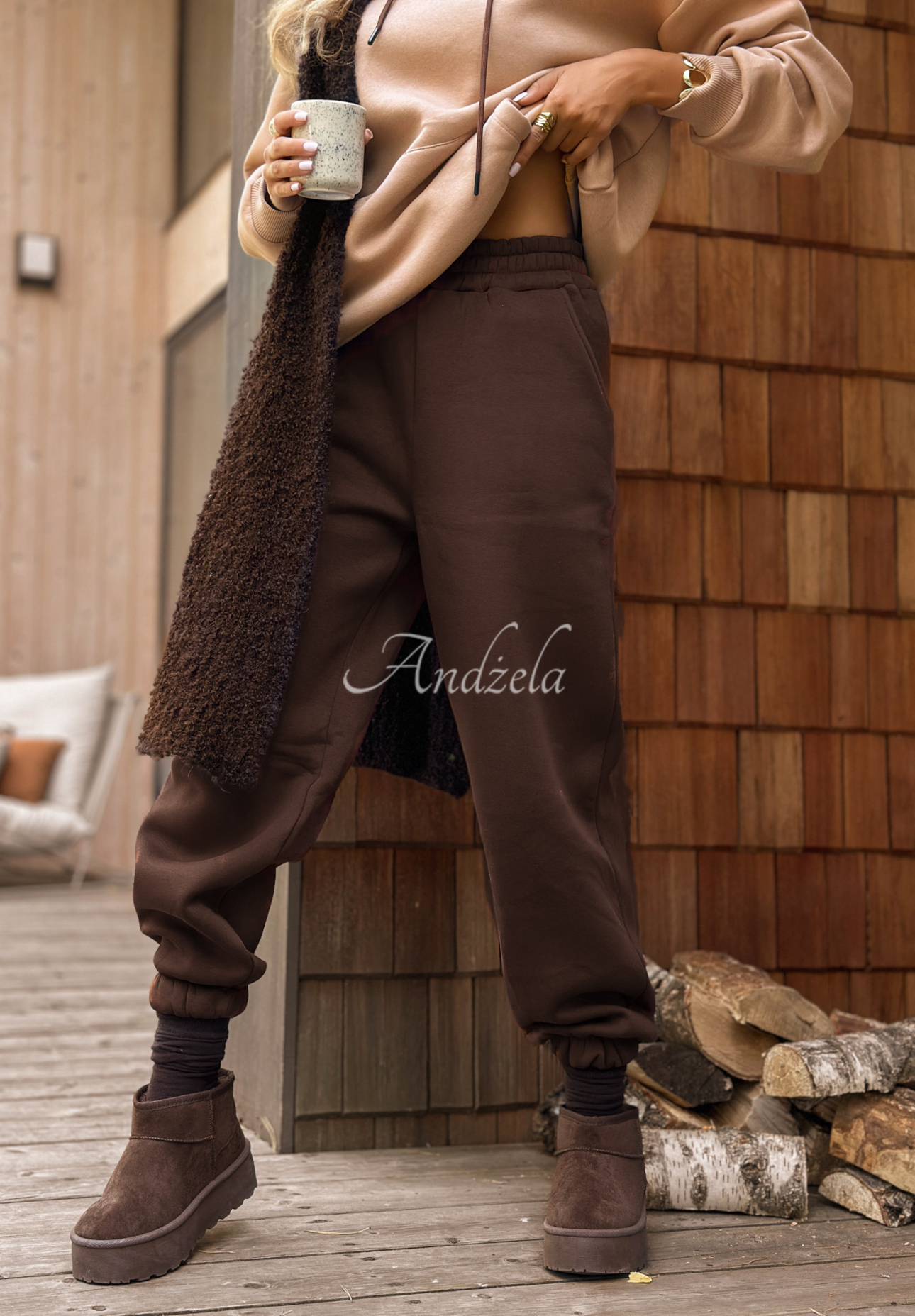 Tepláková souprava mikina a kalhoty Take Me Home béžovo-čokoládový  II