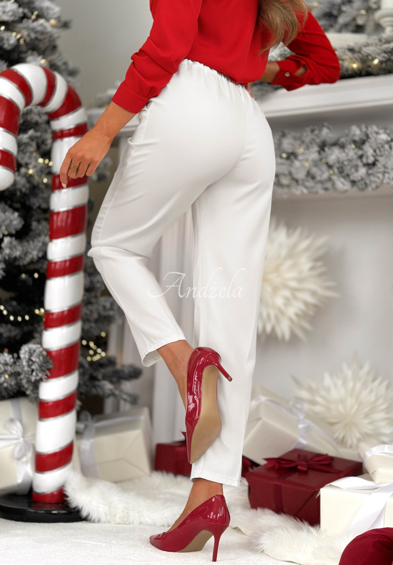 Cigaretové kalhoty No Idea ecru