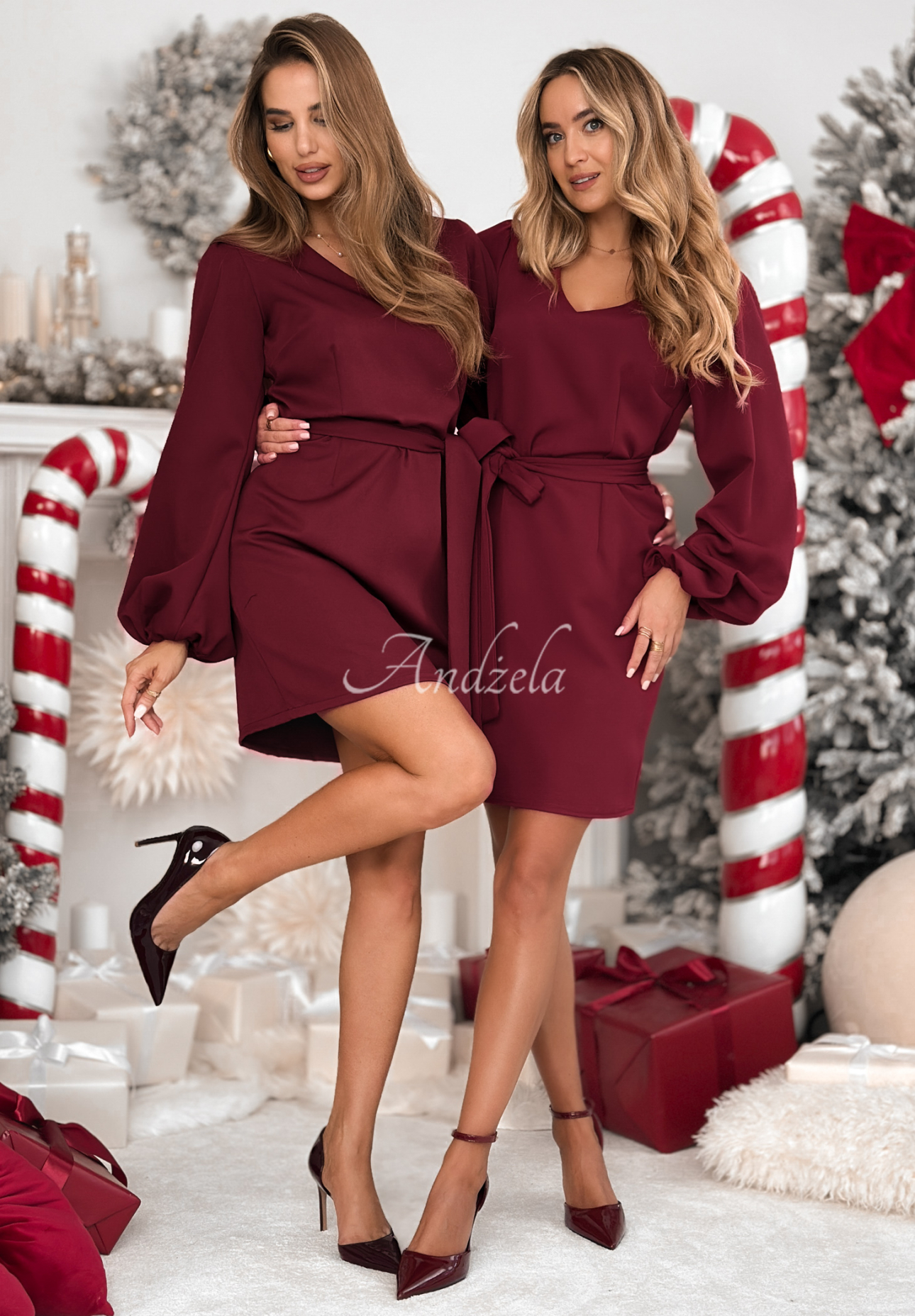 Mini šaty Different Vibes vínová