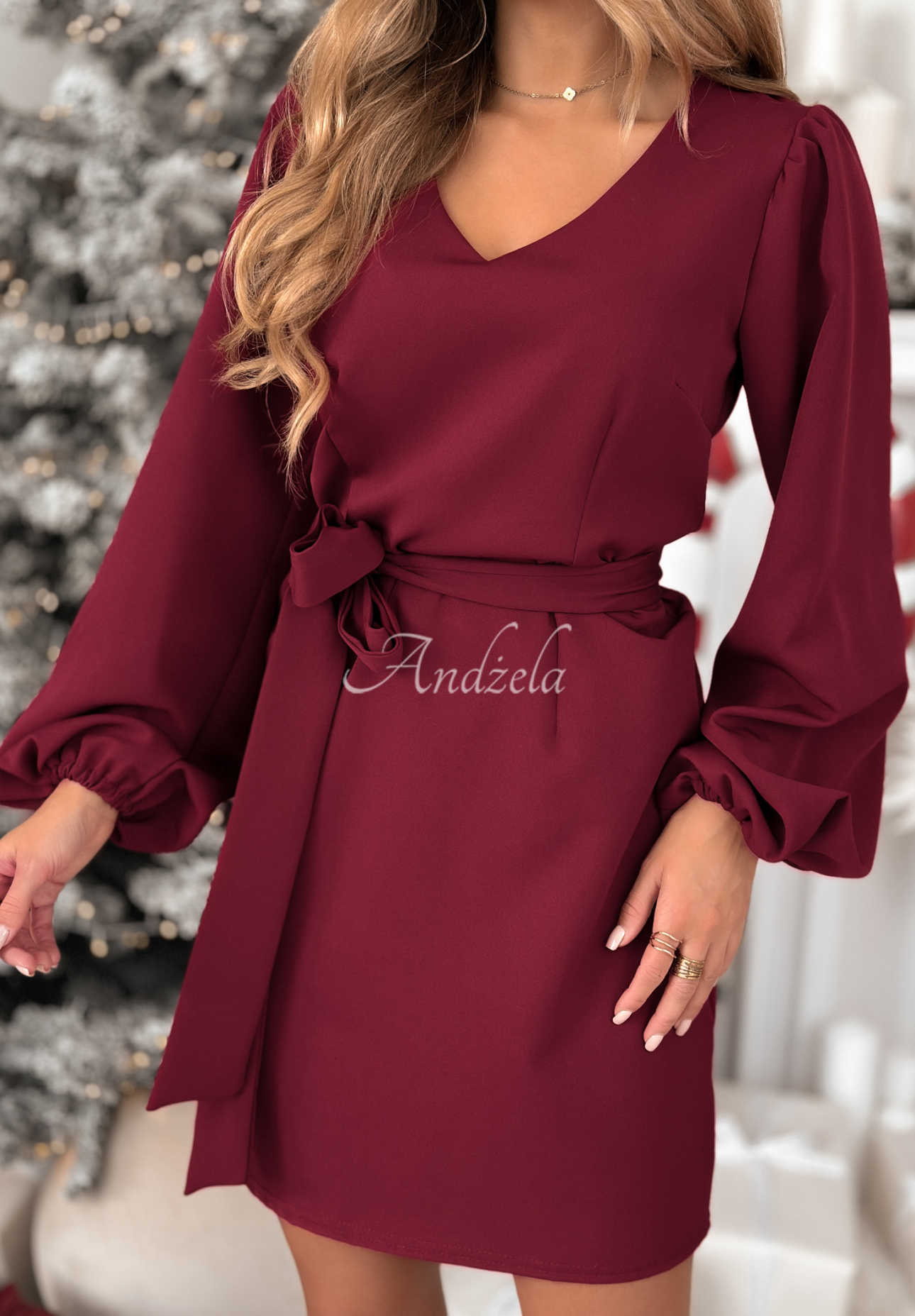 Mini šaty Different Vibes vínová