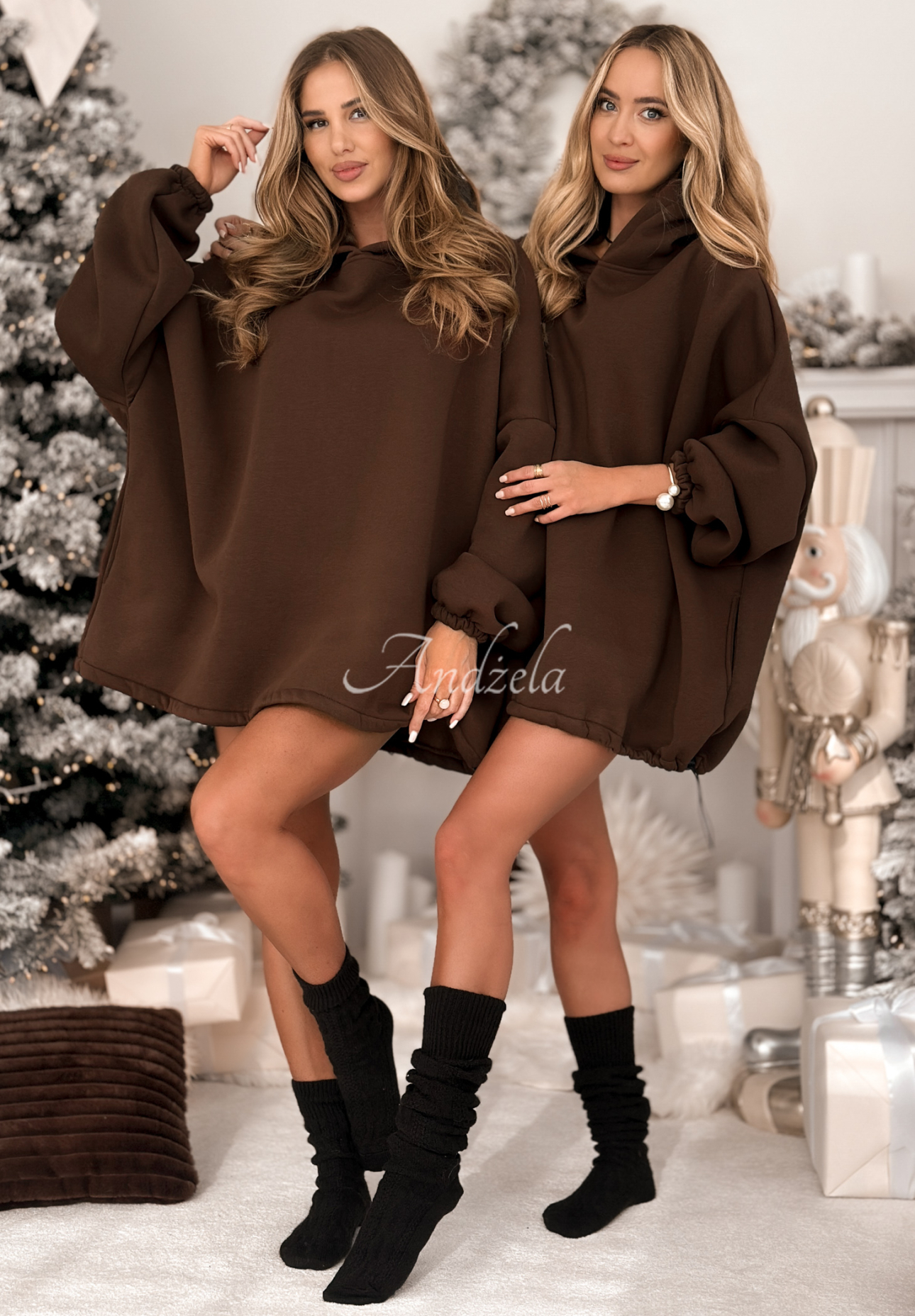 Dlouhá oversize mikina s kapucí Still Cute čokoládová