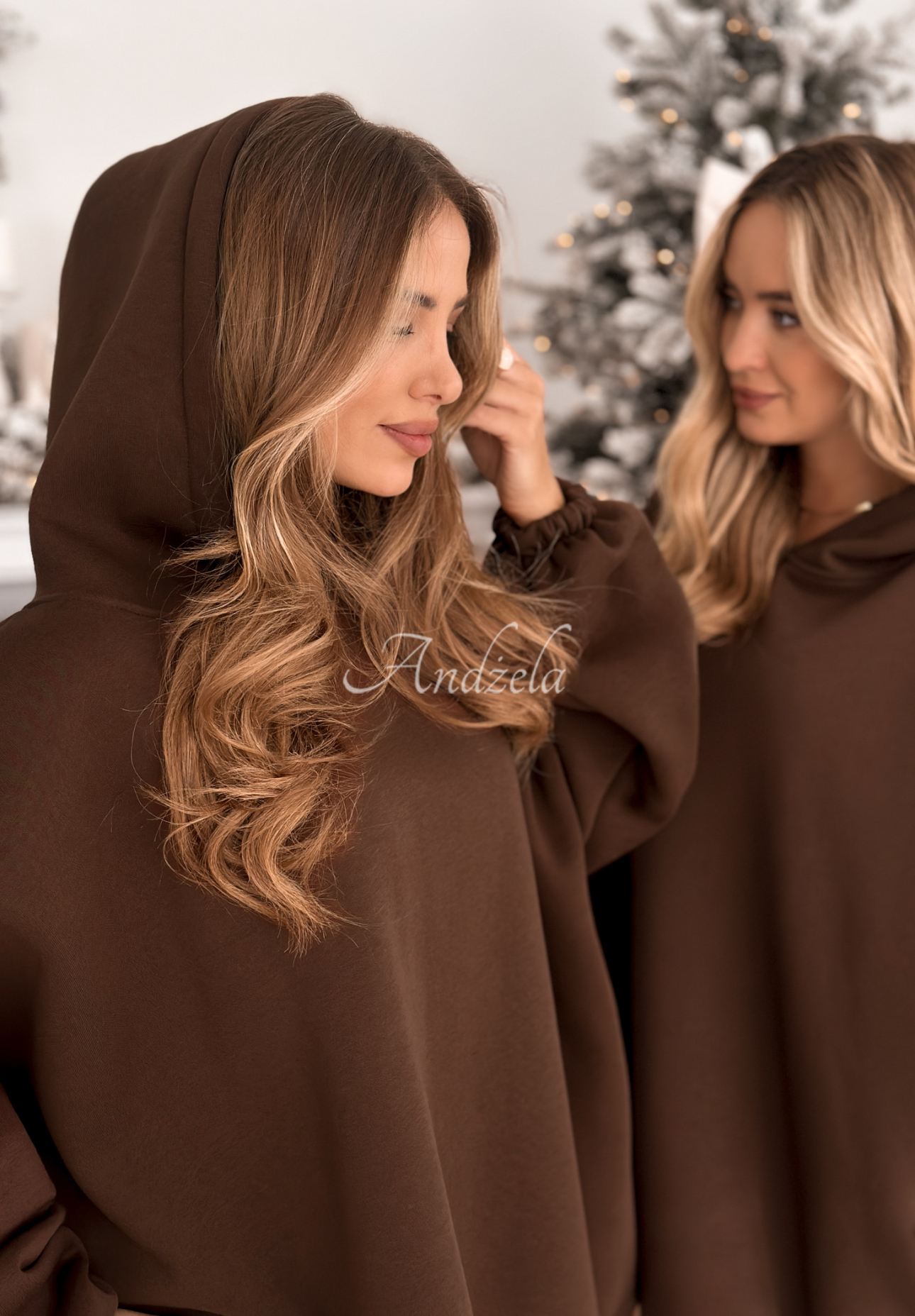 Dlouhá oversize mikina s kapucí Still Cute čokoládová