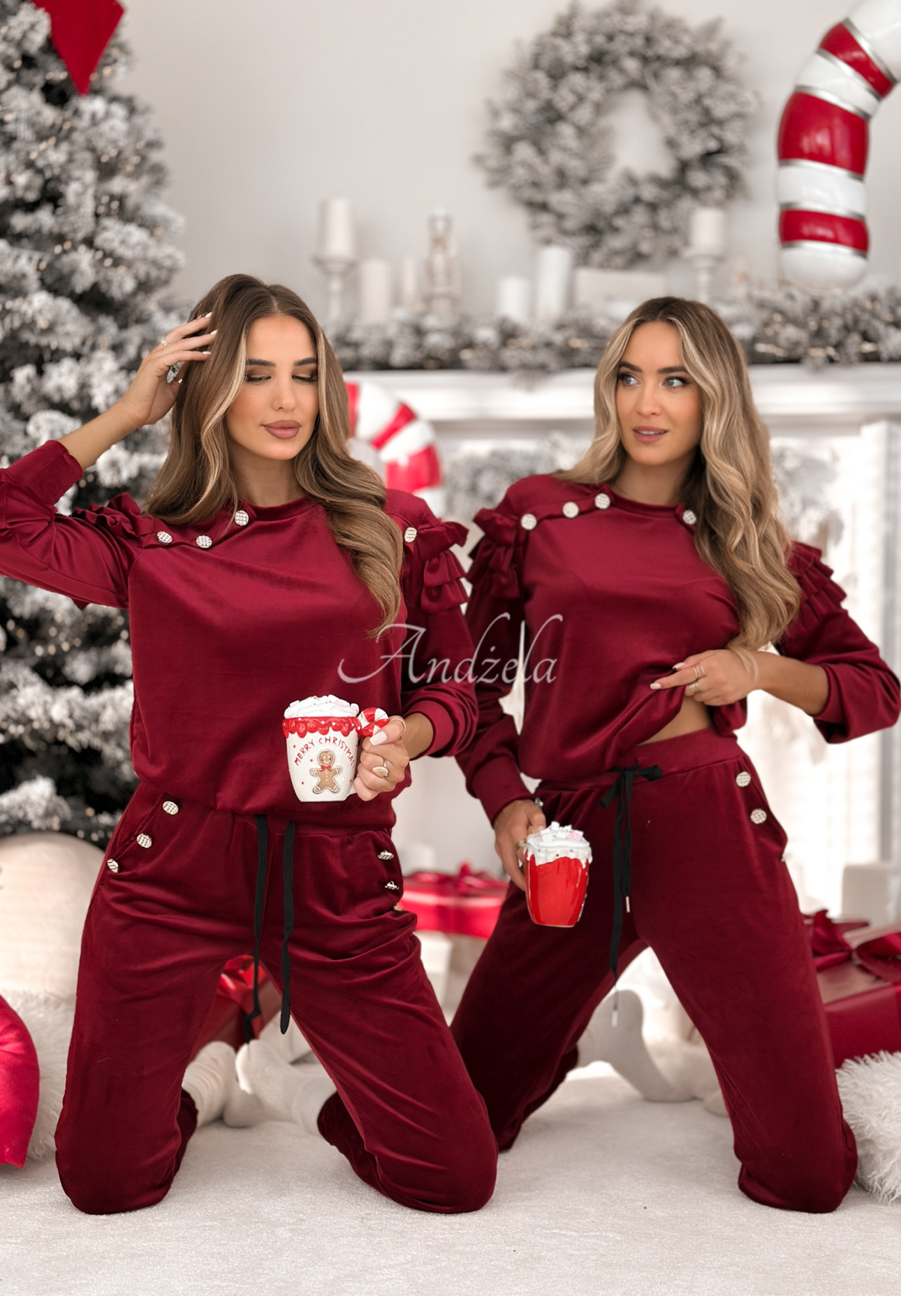 Velurová tepláková souprava s volánky Just Two Of Us vínový