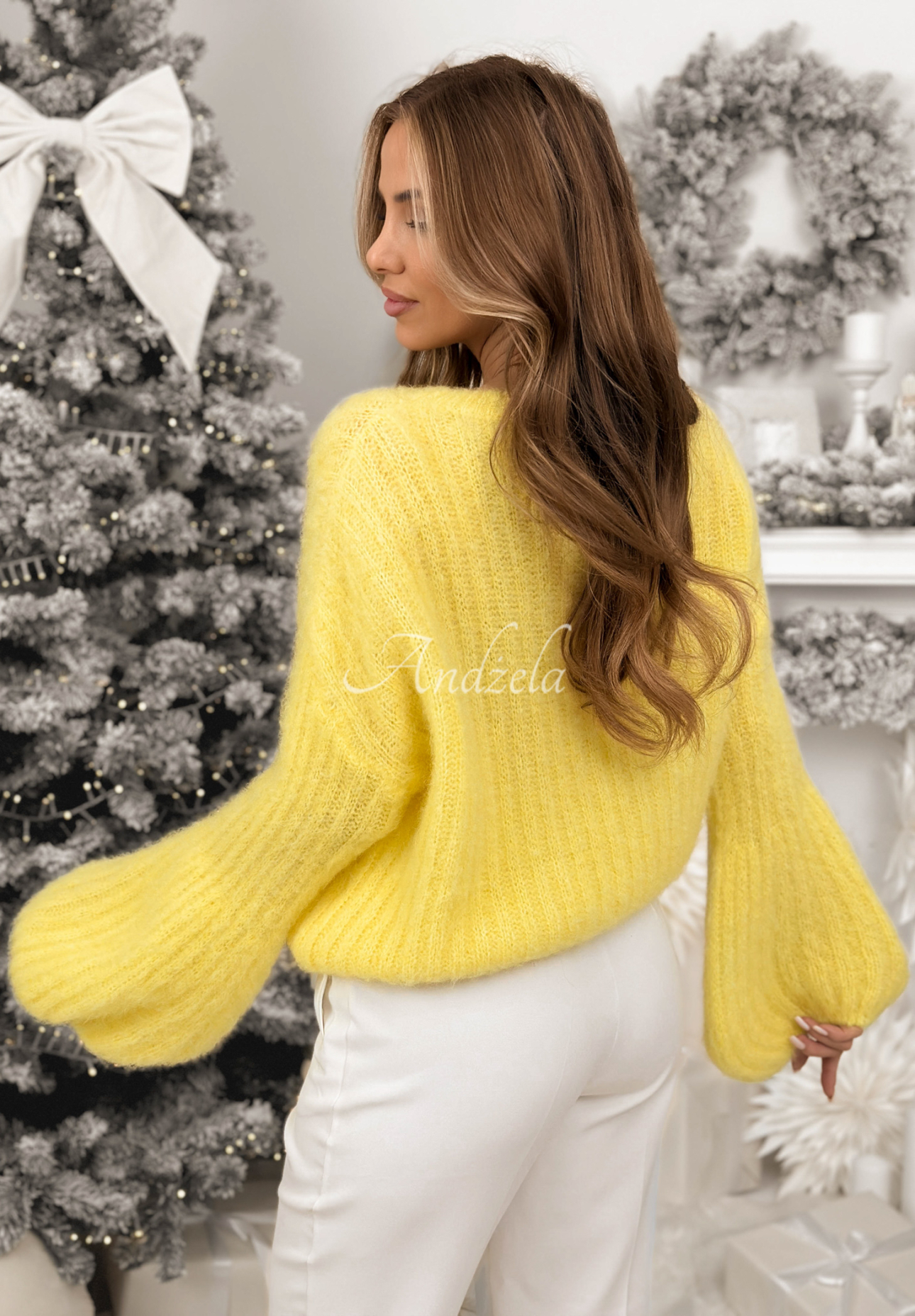 Mohérový svetr se širokými rukávy Better Than That žlutá