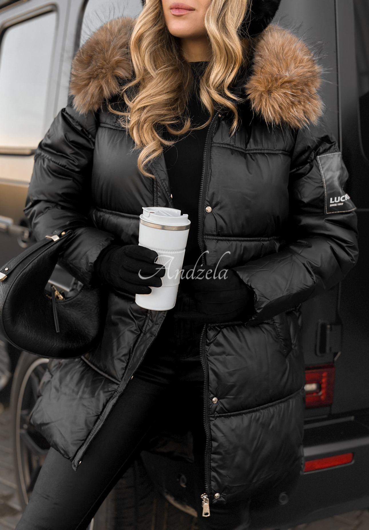 Dlouhá prošívaná bunda Happy Season černá