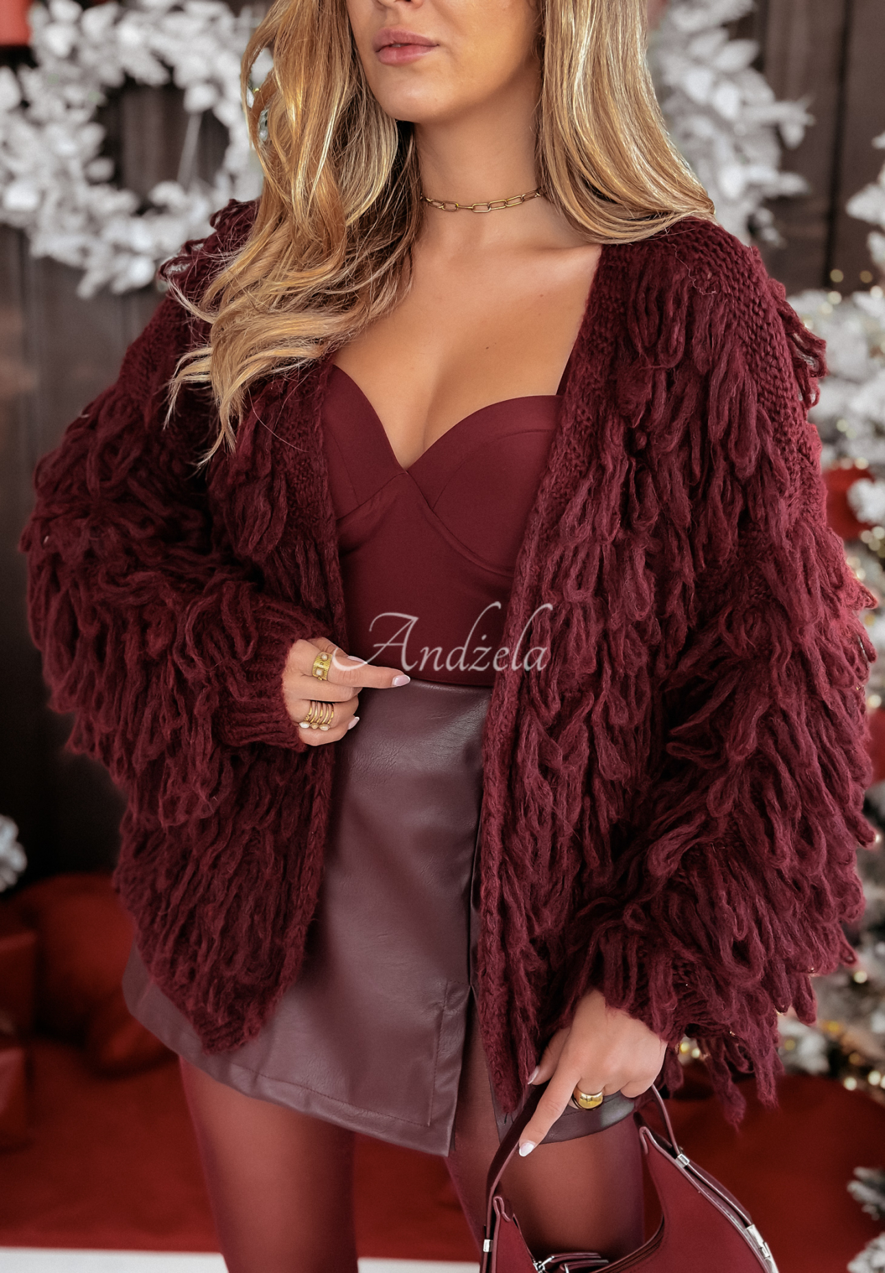 Krátký kardigan s třásněmi Fringe vínový