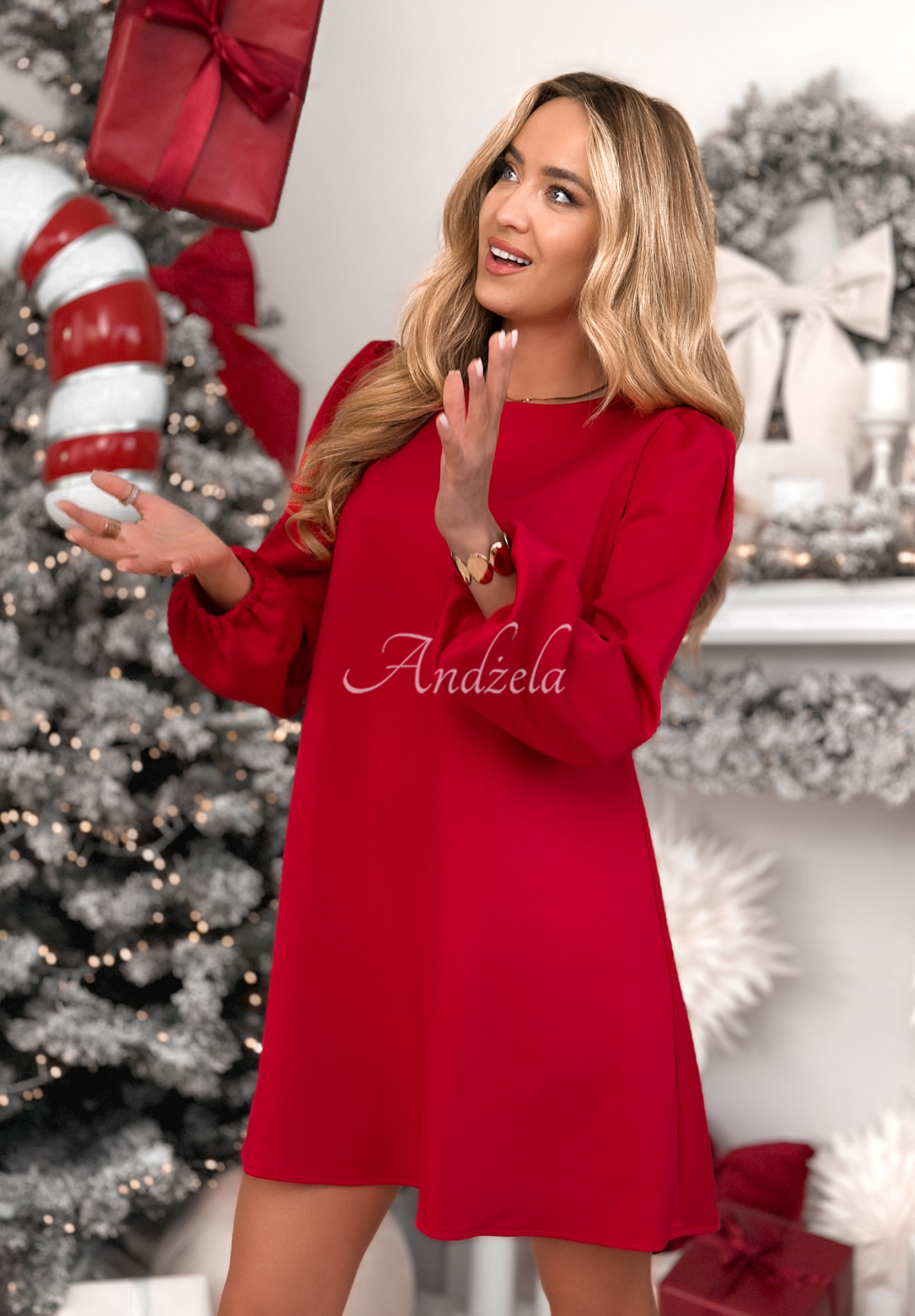 Viskózové šaty s nadýchanými rukávy Just One Kiss červená