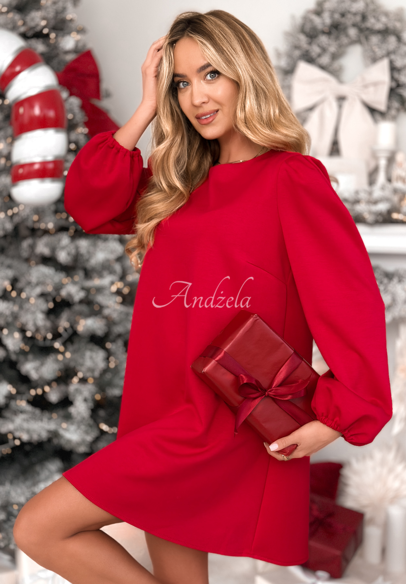 Viskózové šaty s nadýchanými rukávy Just One Kiss červená