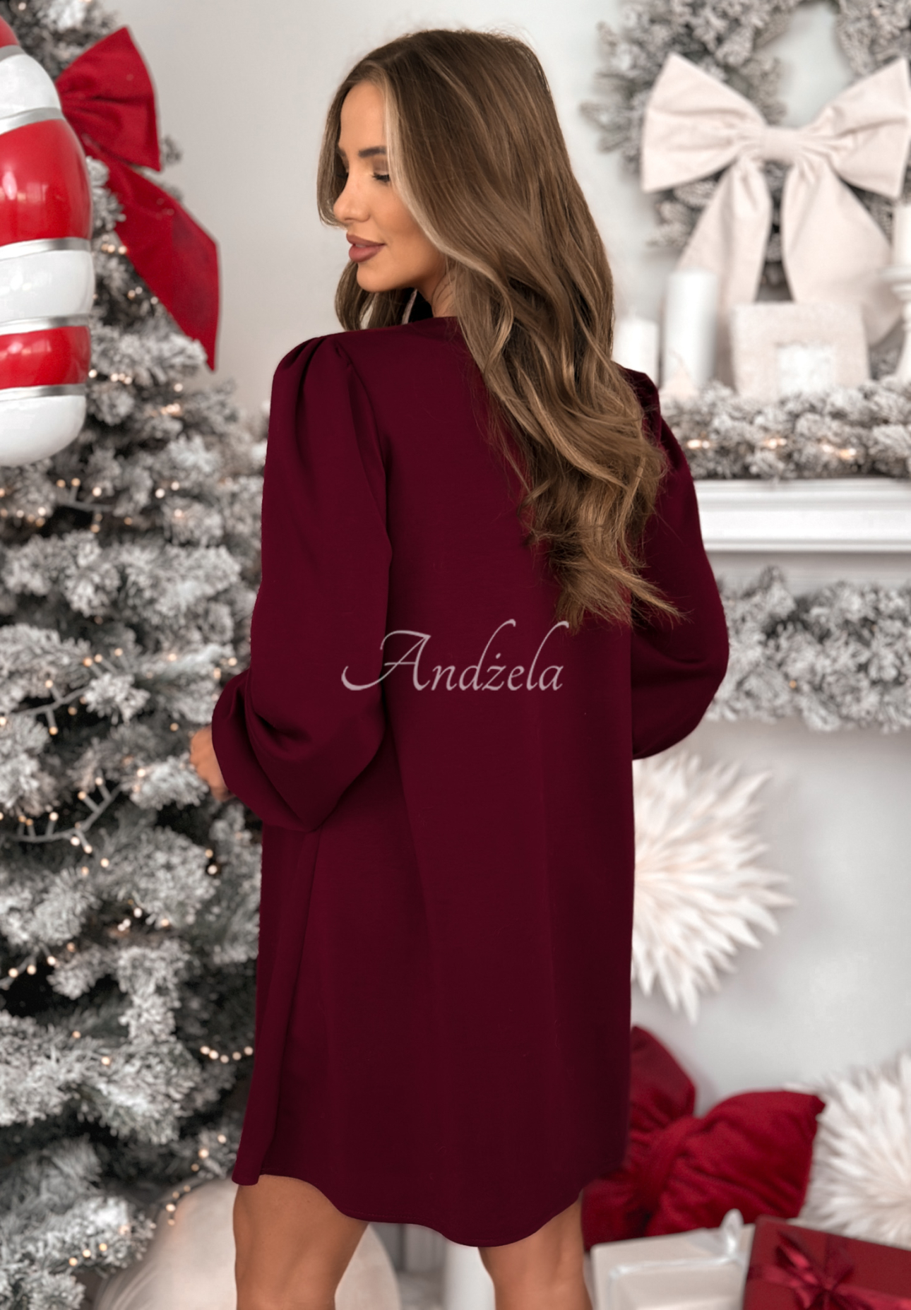 Viskózové šaty s nadýchanými rukávy Just One Kiss vínová