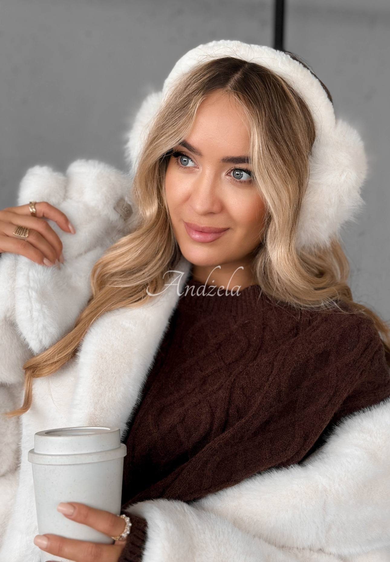 Chrániče uší s kožíškem Warm Memories ecru