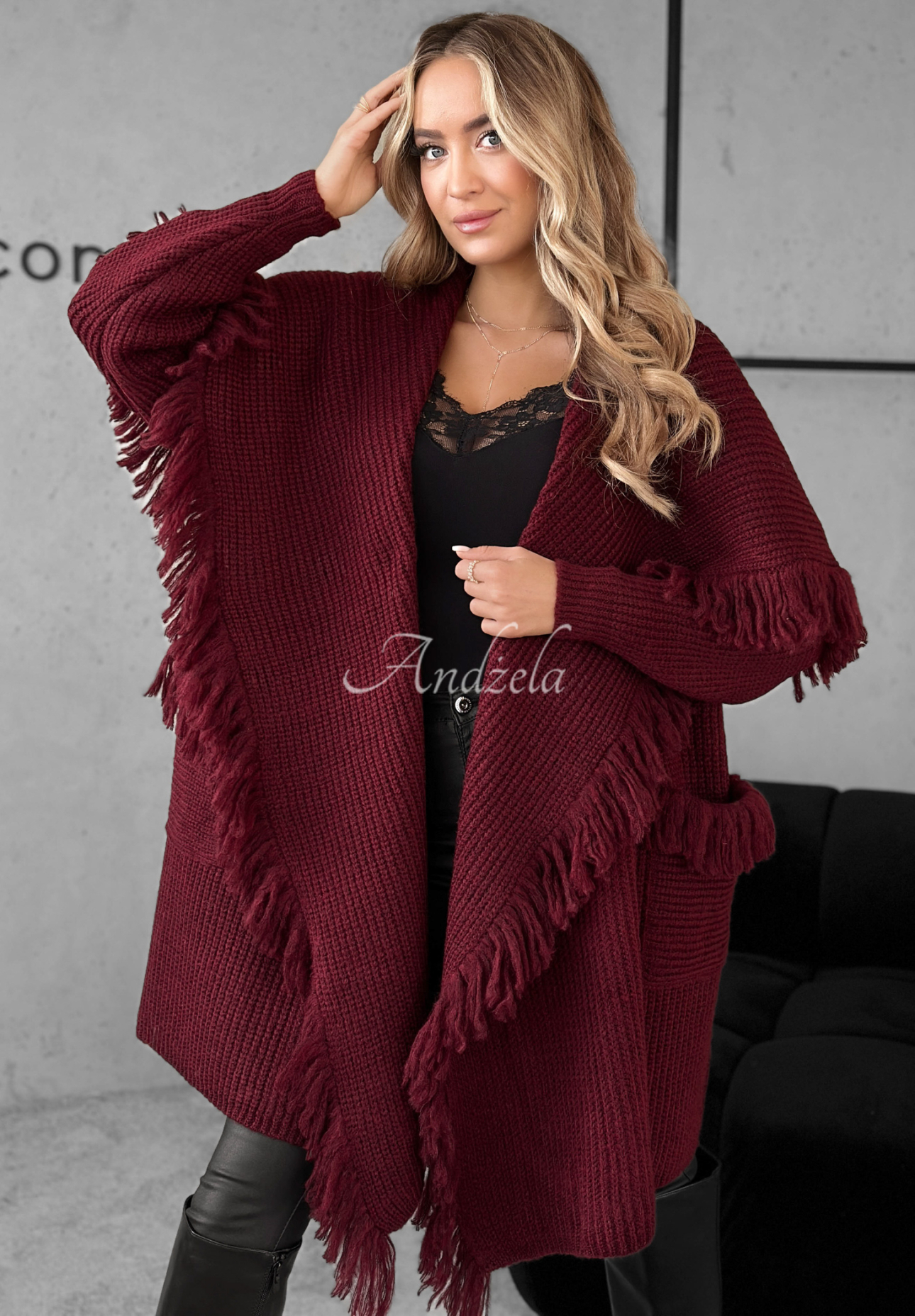 Dlouhý kardigan s třásněmi Forget My Name vínový