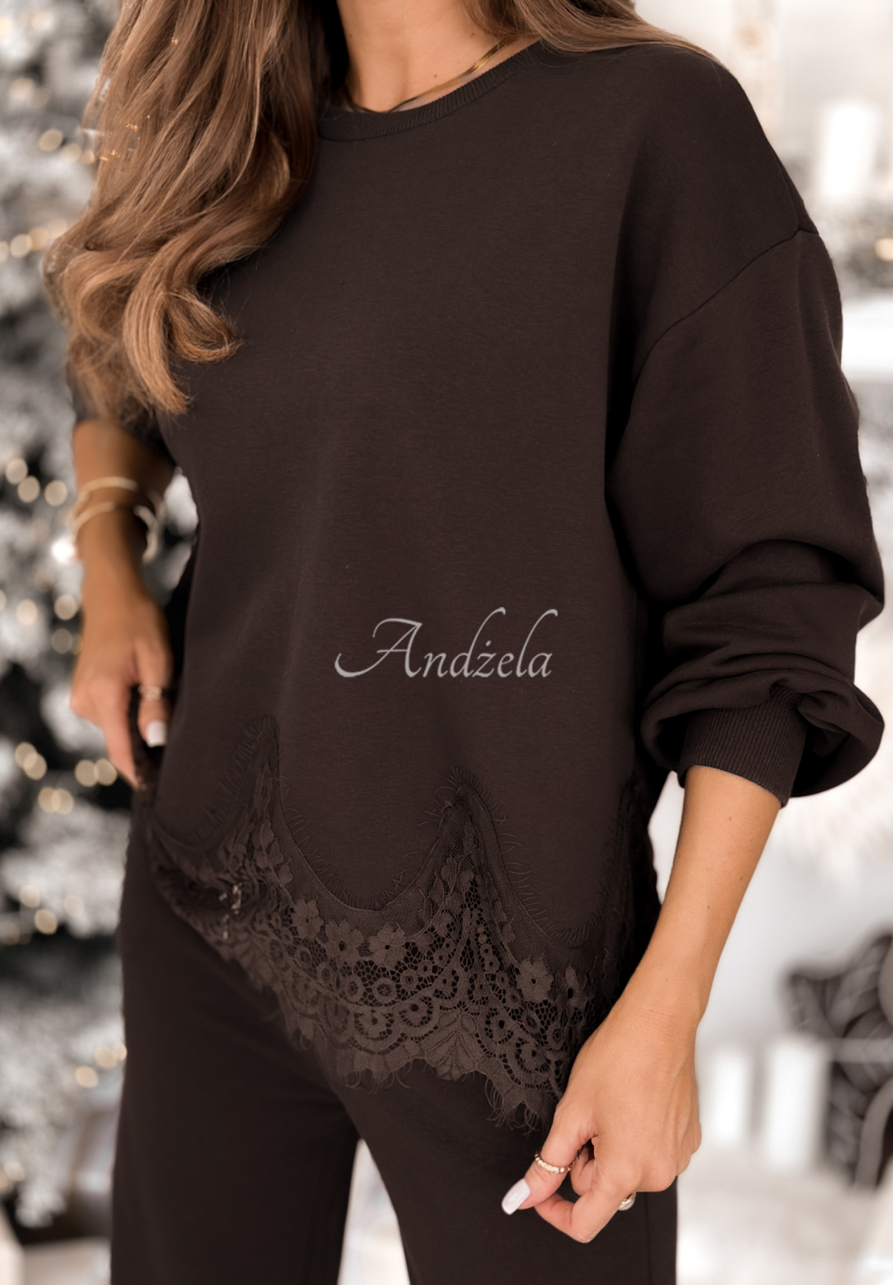 Tepláková souprava s krajkou Live In Motion čokoládový