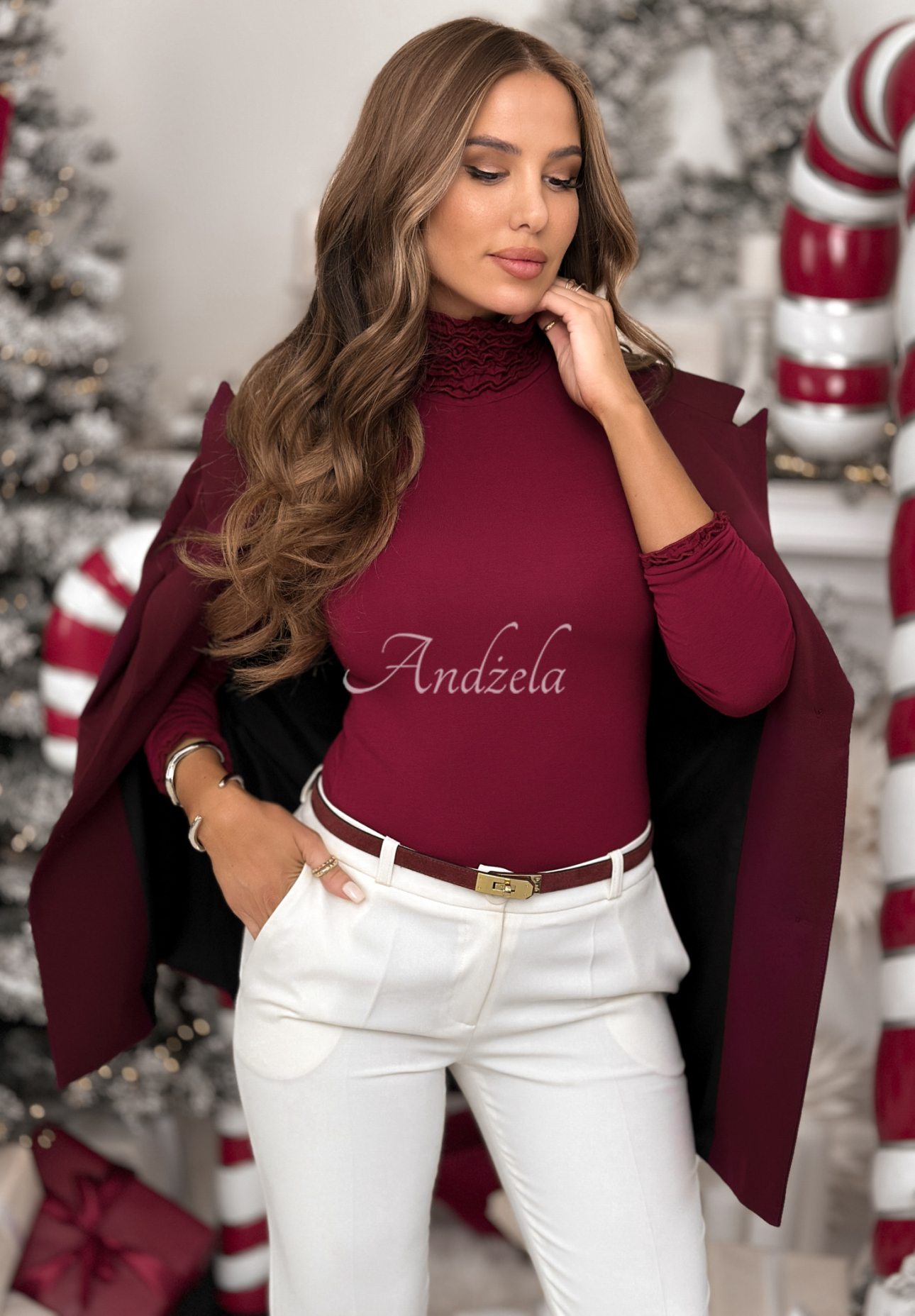 Viskózová halenka s dlouhým rukávem a rolákem Your Own Luck vínová