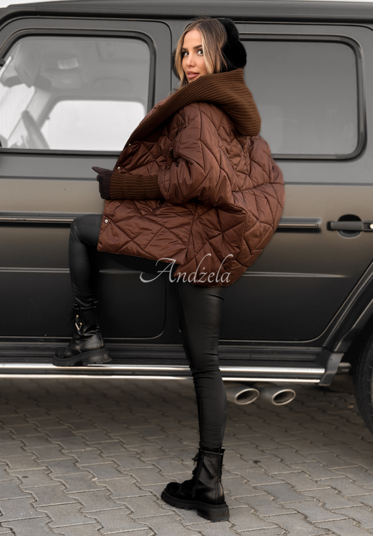 Bunda oversize s kapucí Sancha čokoládová