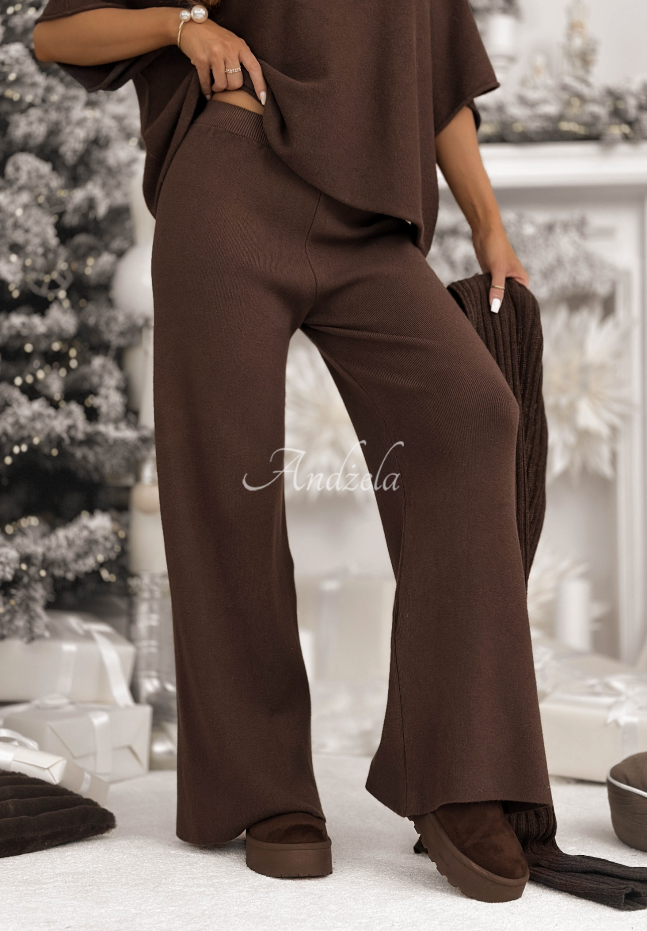 Pletená souprava blůzka a kalhoty z viskózy Can&#039;t Talk čokoládový