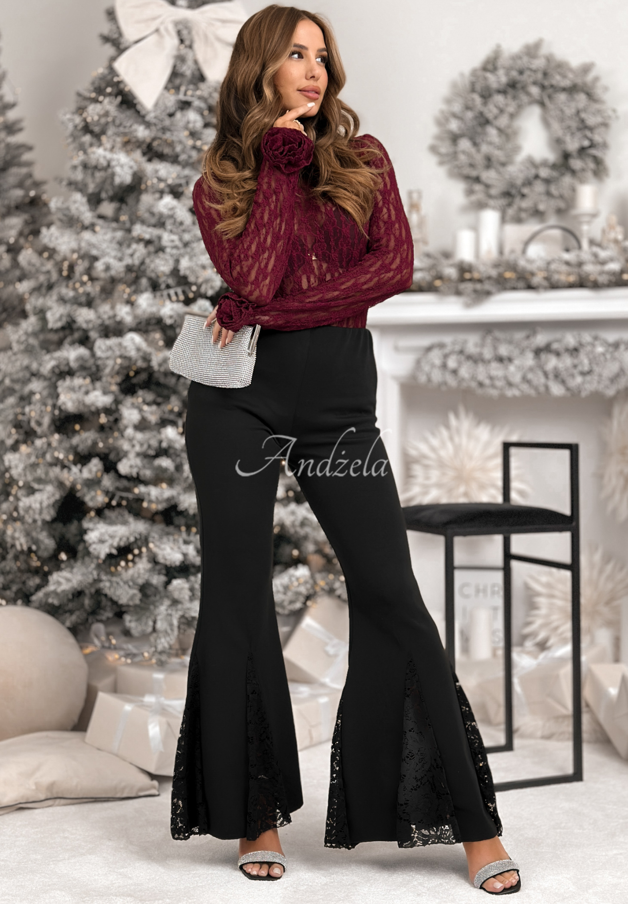 Krajková halenka s dlouhým rukávem s růžemi Lace &amp; Roses vínová