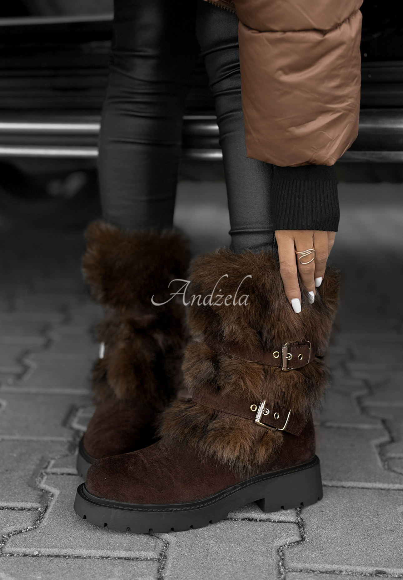 Semišové kotníkové boty s kožíškem North Pole Escape čokoládové