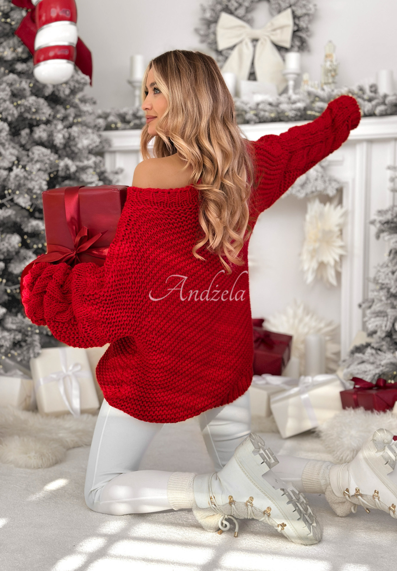 Oversize ozdobně pletený svetr s vlnou White Season červený