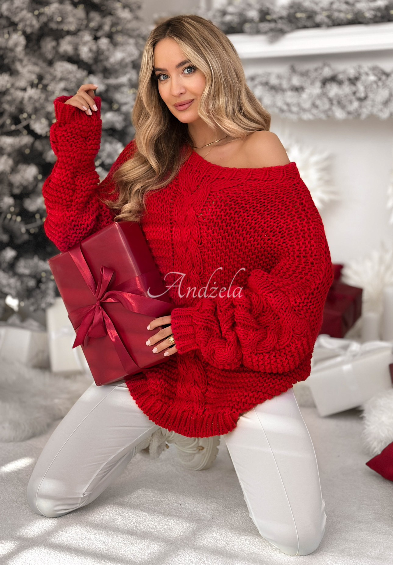 Oversize ozdobně pletený svetr s vlnou White Season červený