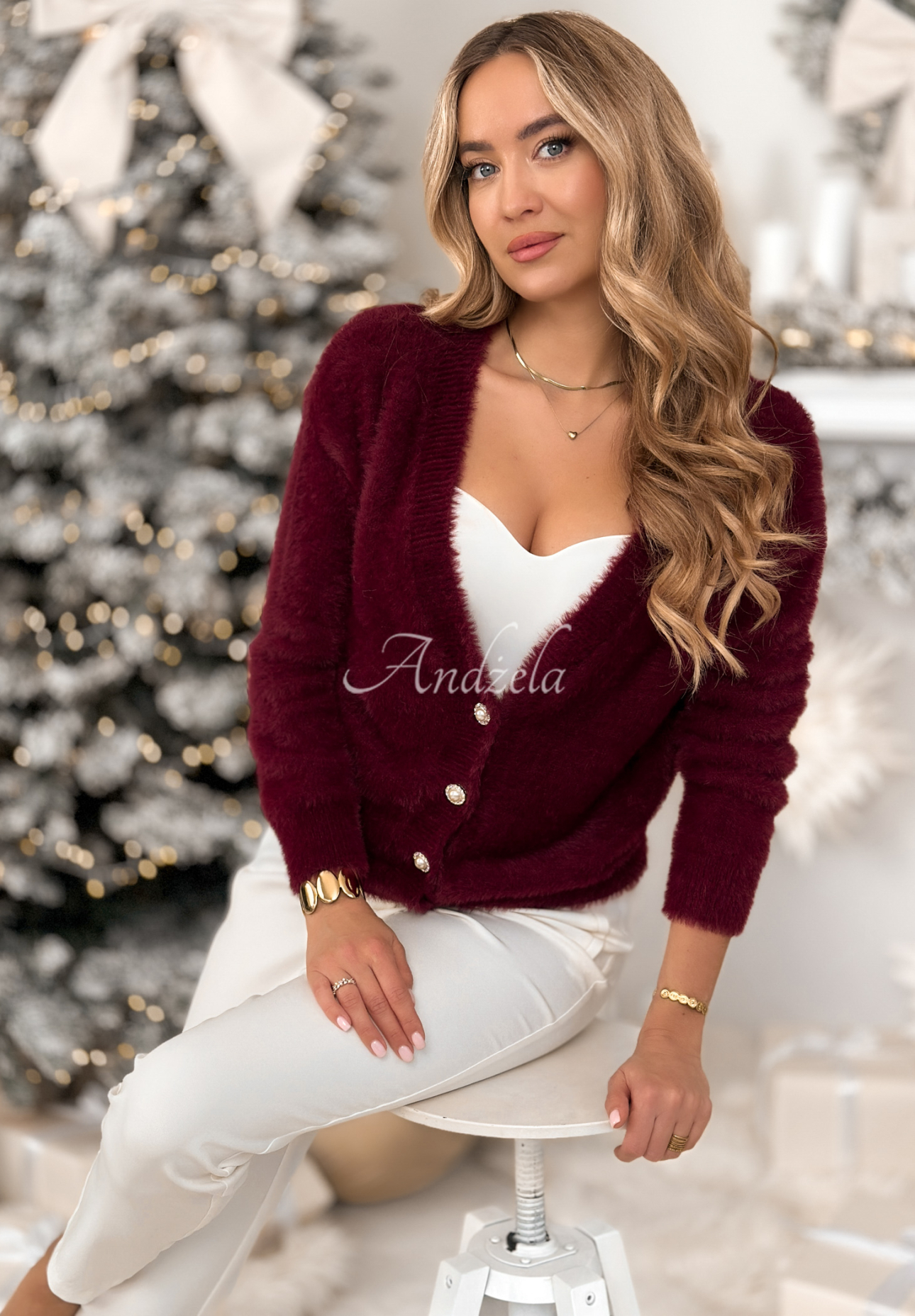 Krátký kardigan z alpaky Touch The Clouds vínový