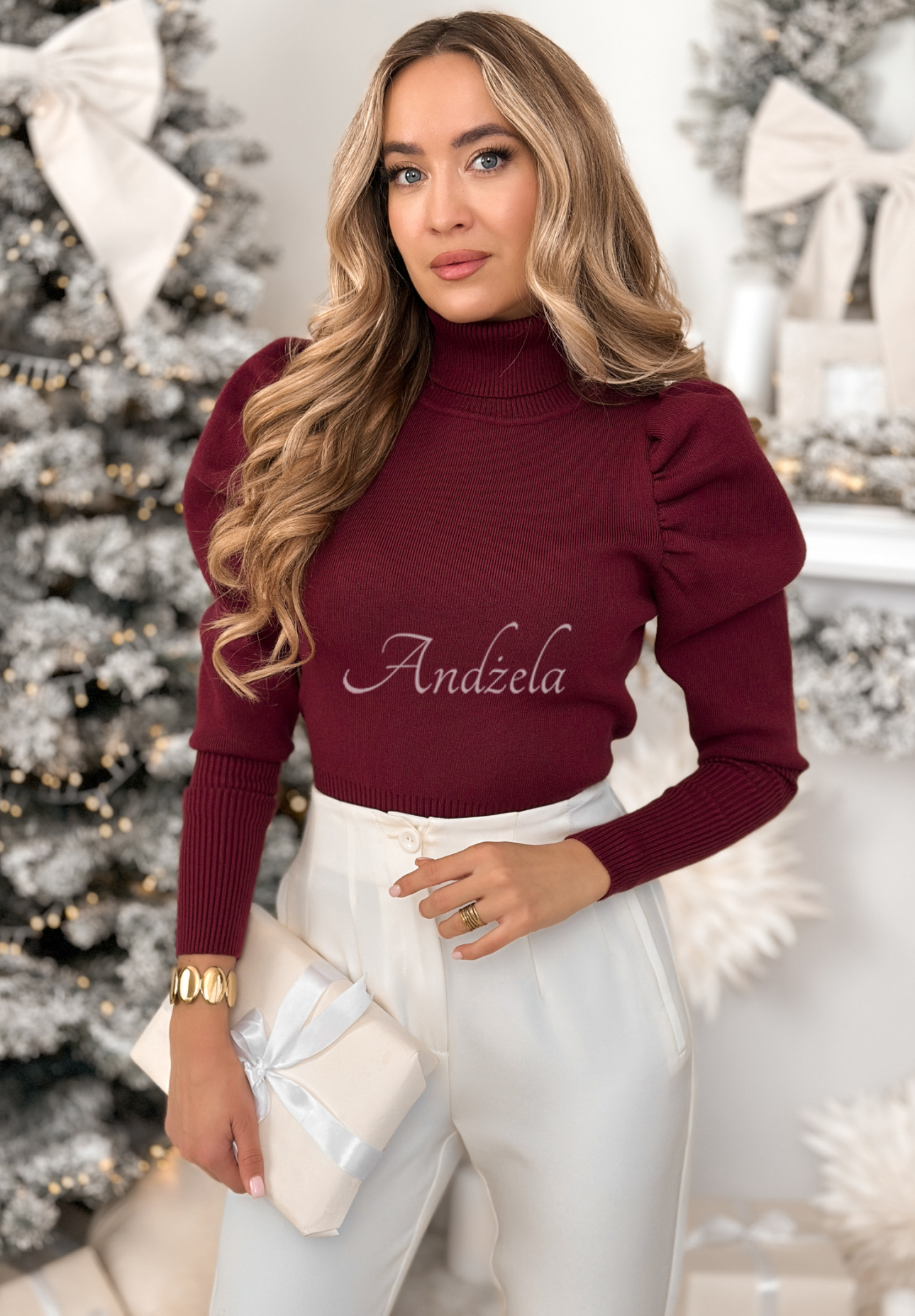 Žebrovaná roláková halenka s nabíranými rukávy Amiria vínový