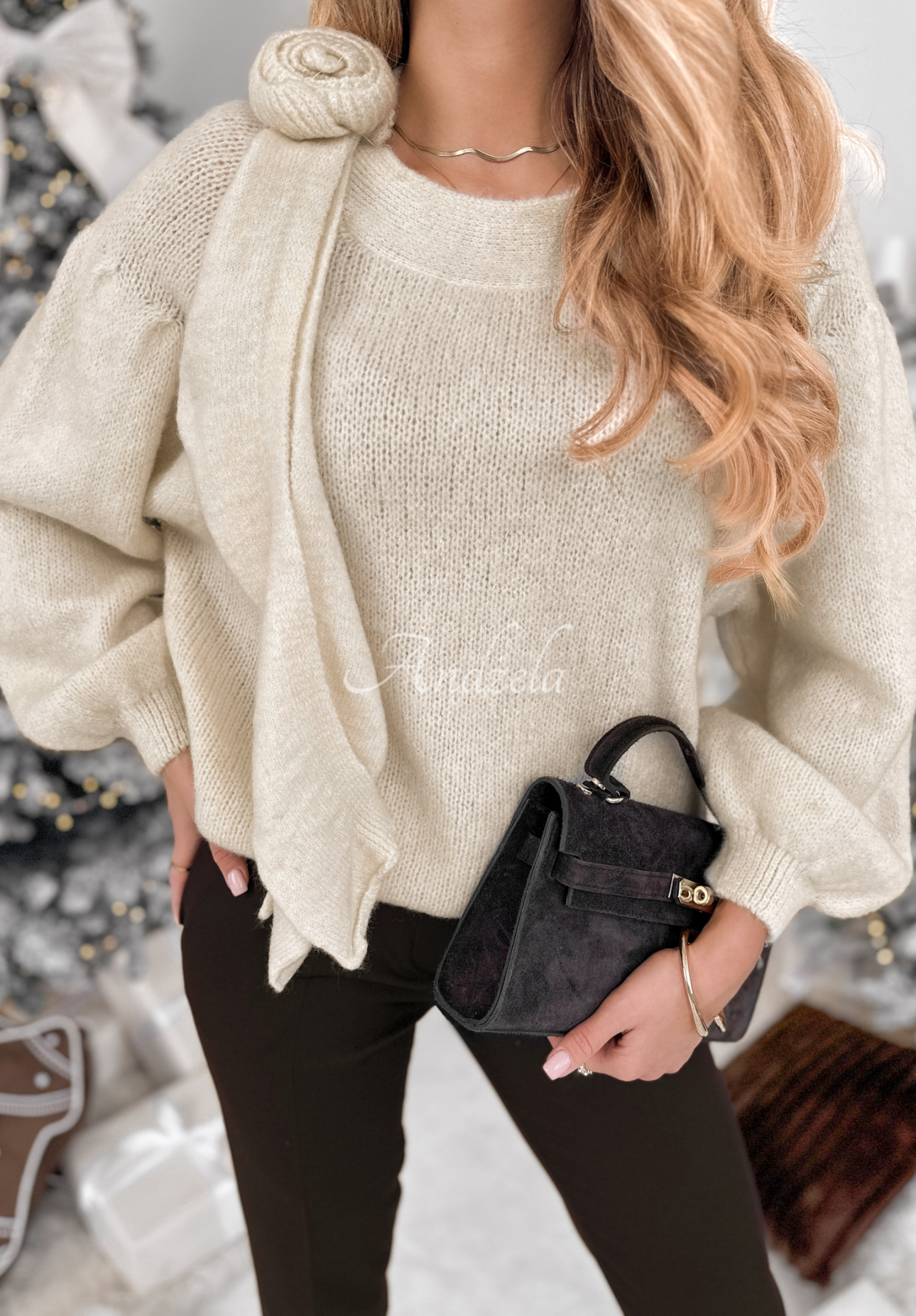 Měkký svetr z vlny a alpaky Arctic Village ecru