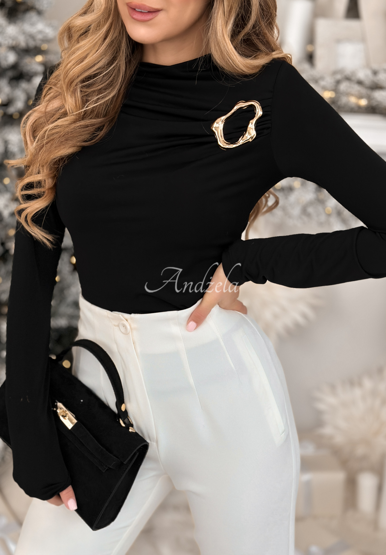 Halenka s řasením a ozdobnou aplikací No Feelings černá