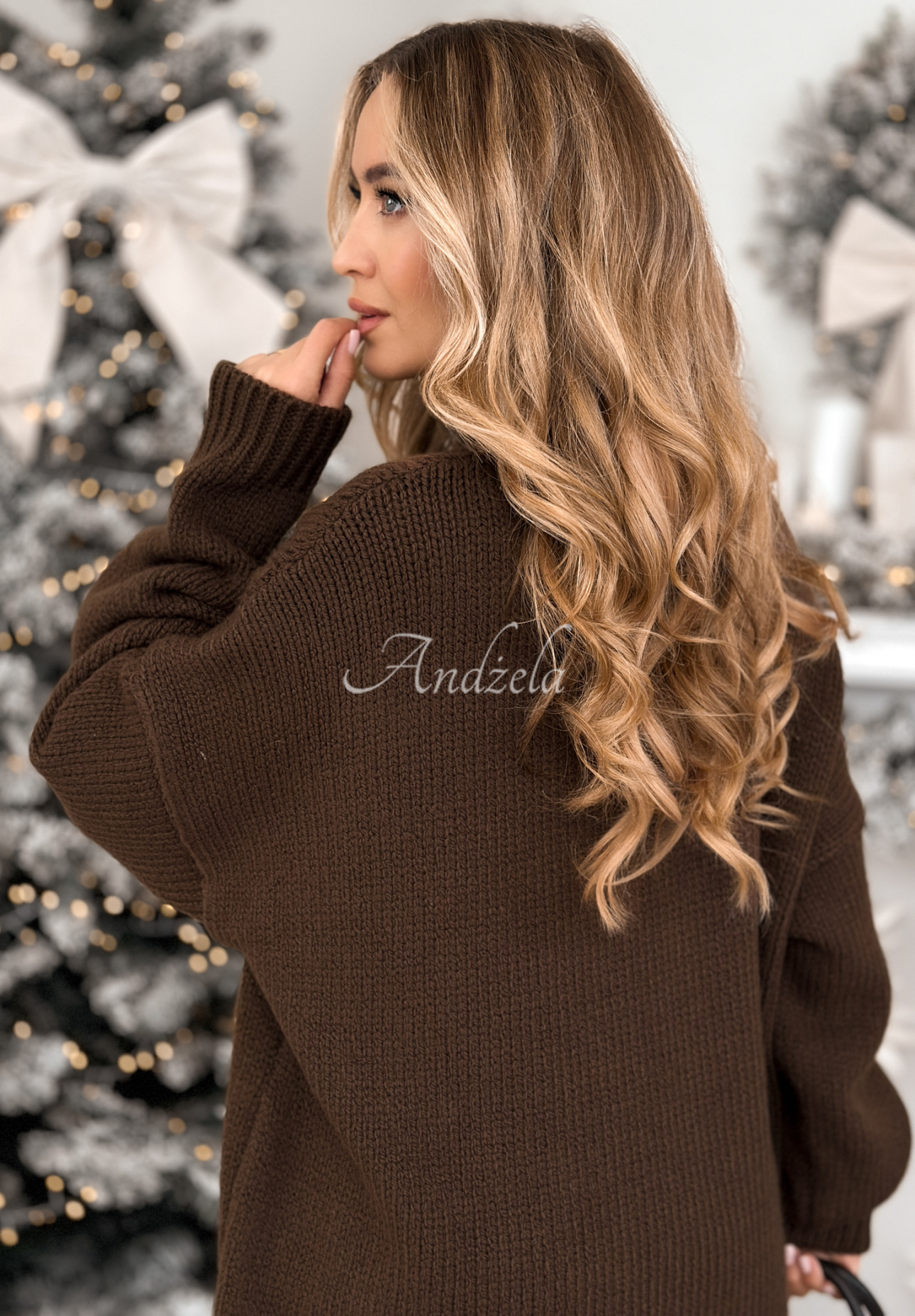 Svetr oversize s ozdobnou vazbou Cocomore Tressa čokoládový