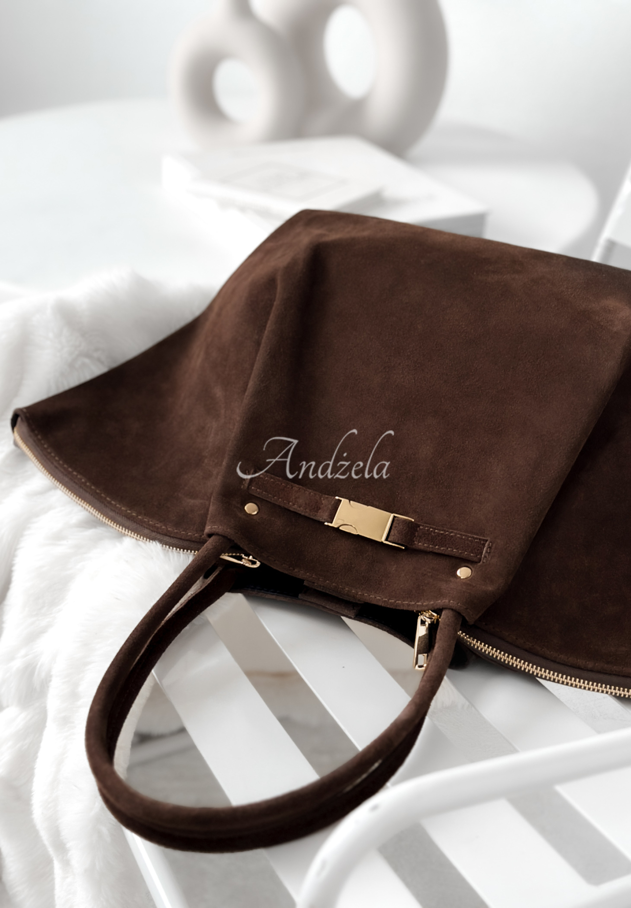 Semišová kabelka Almost Ready čokoládová