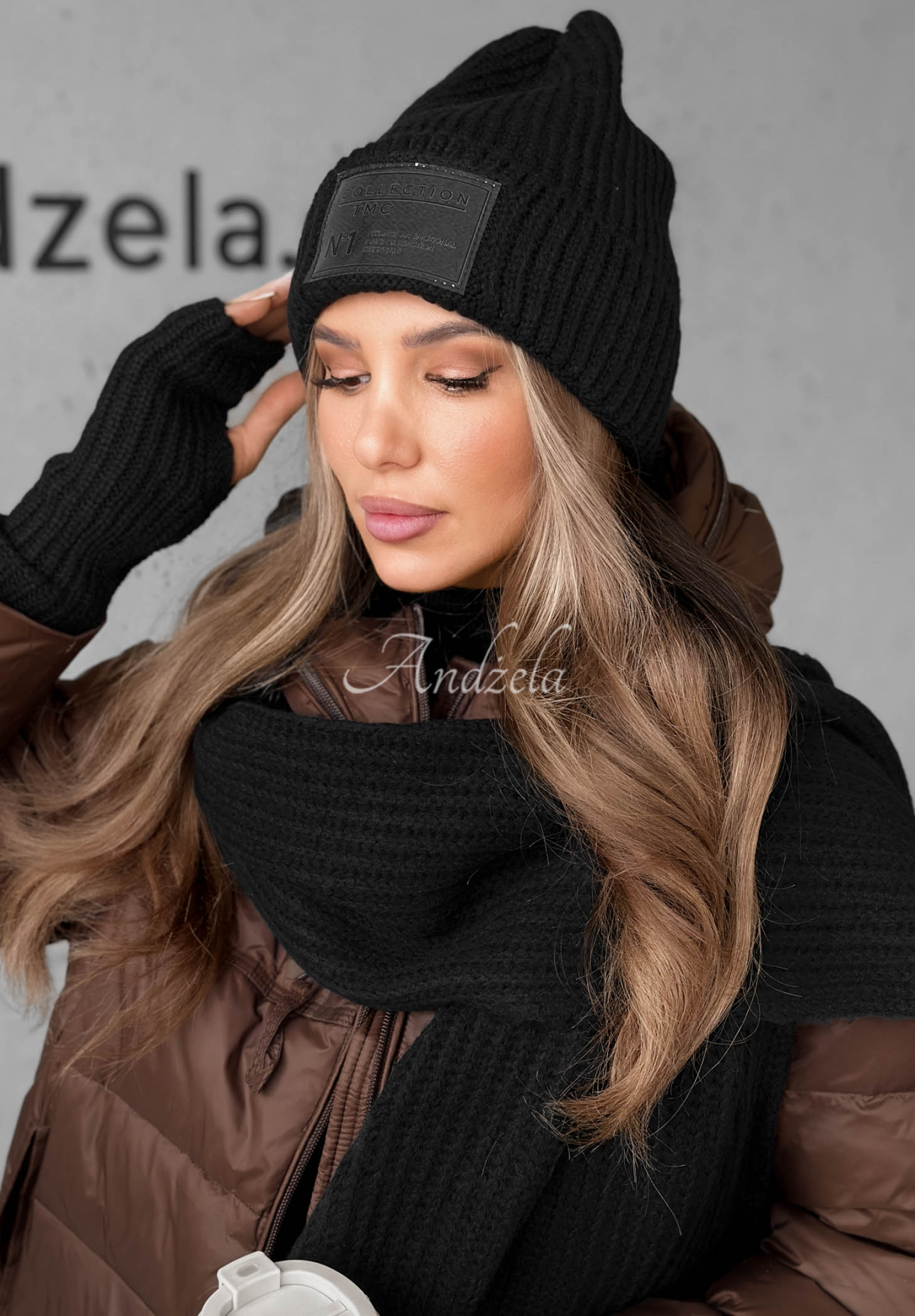 Souprava čepice, šála, rukavice 3in1 December Černé