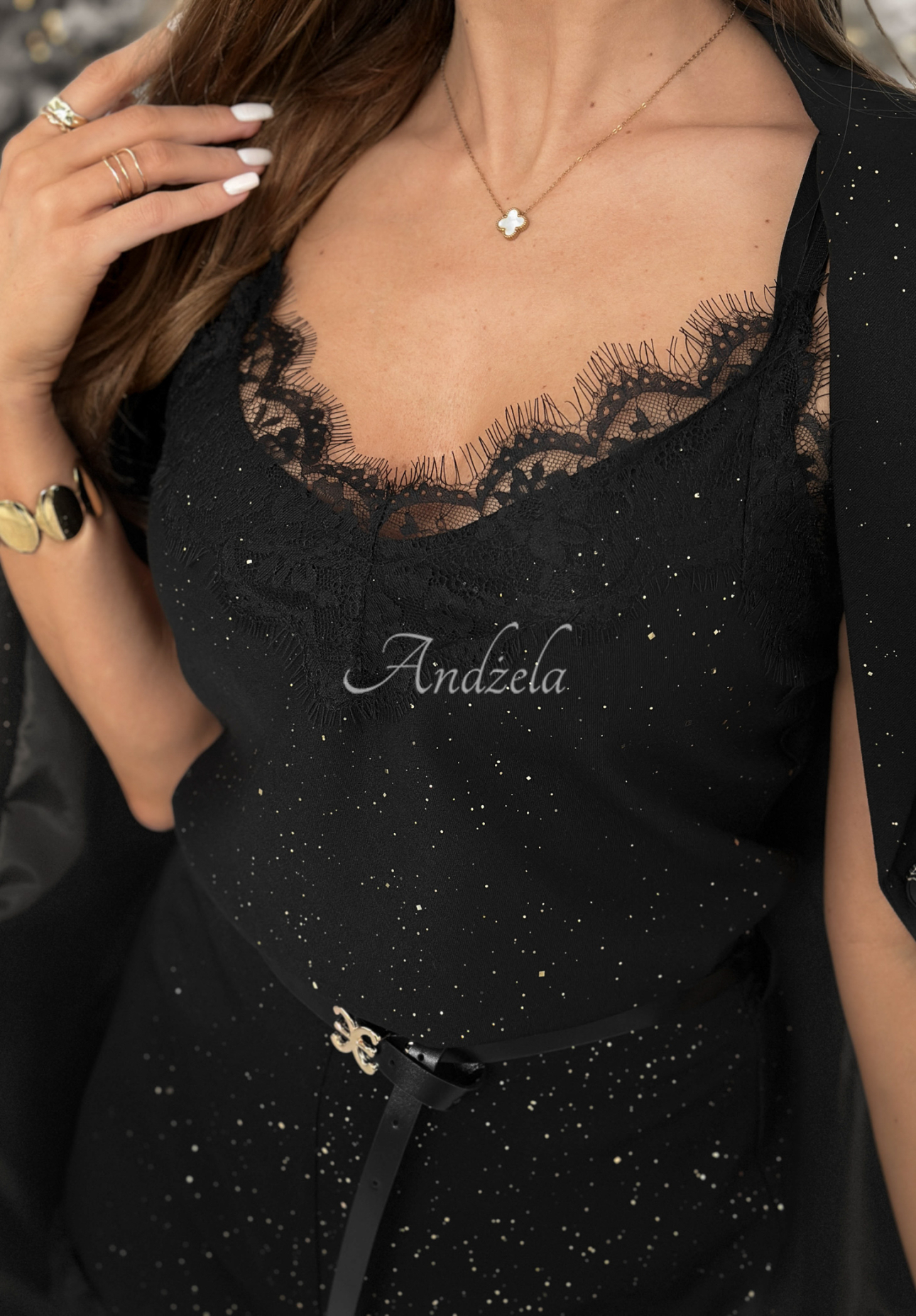 Lesklý top na ramínkách s krajkou Shine &amp; Sparkle Černé