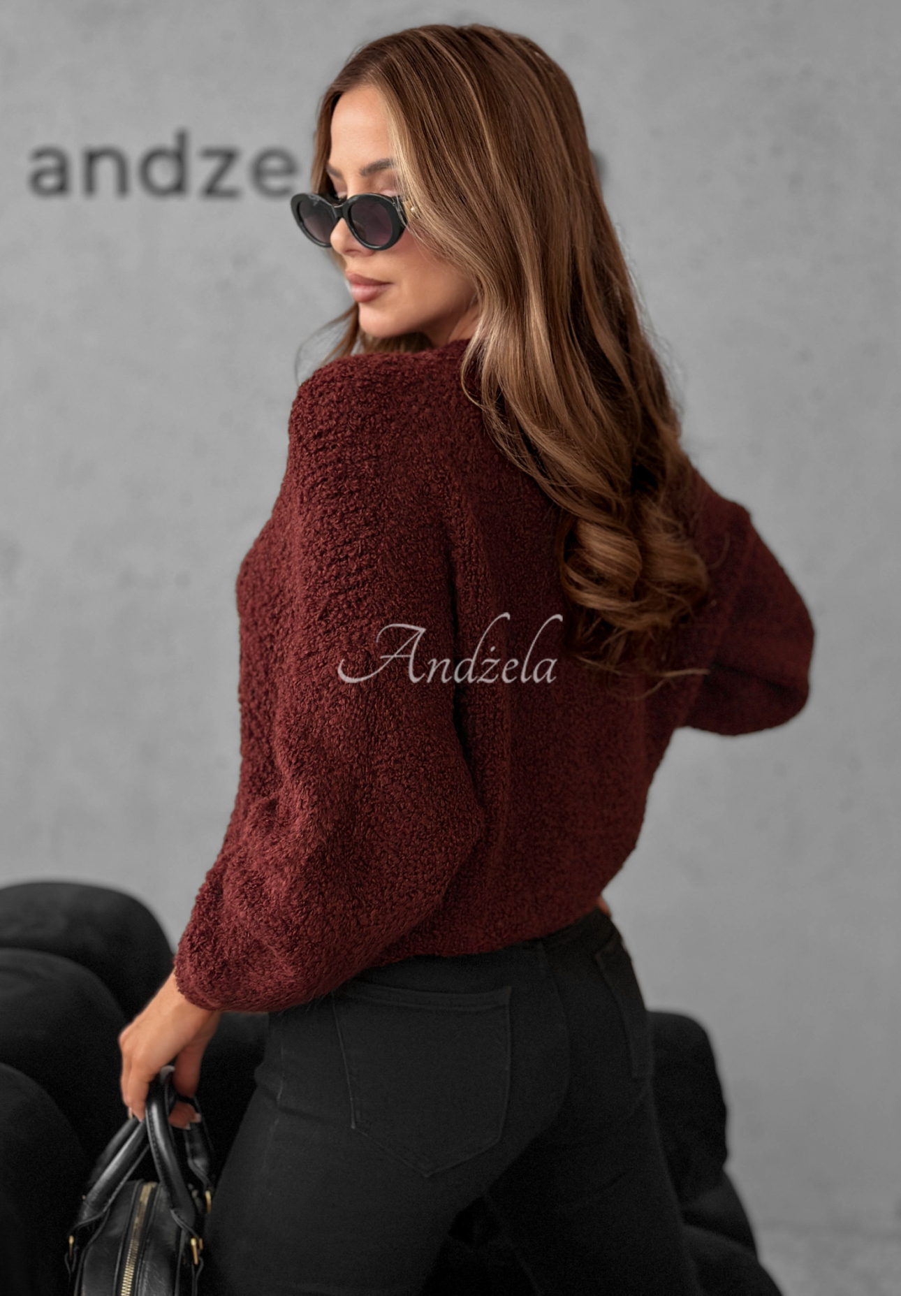 Svetr s moherem a vlnou Cuddly Companion vínový