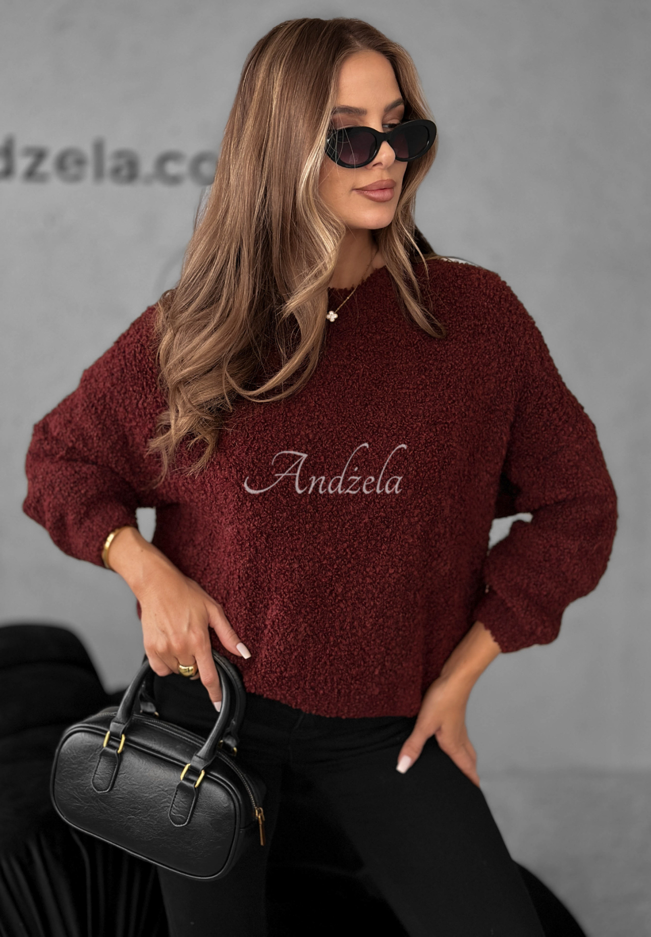 Svetr s moherem a vlnou Cuddly Companion vínový