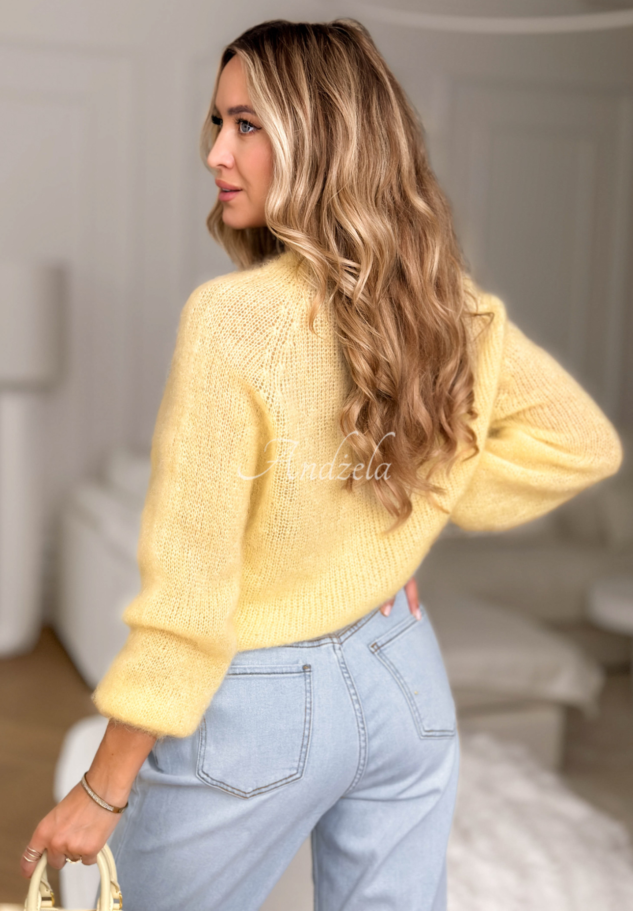 Mohérový svetr Warm Hug žlutá