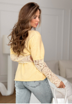 Lehký Svetr z koronką Sun Springs žlutá