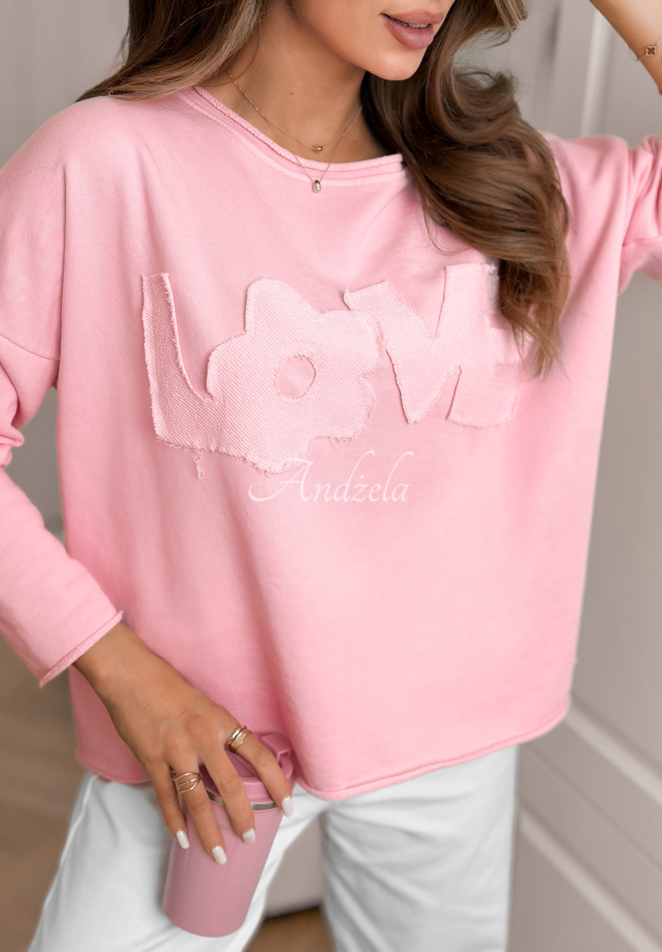 Bavlněná halenka s nápisem Flowers &amp; Love pudrová růžová